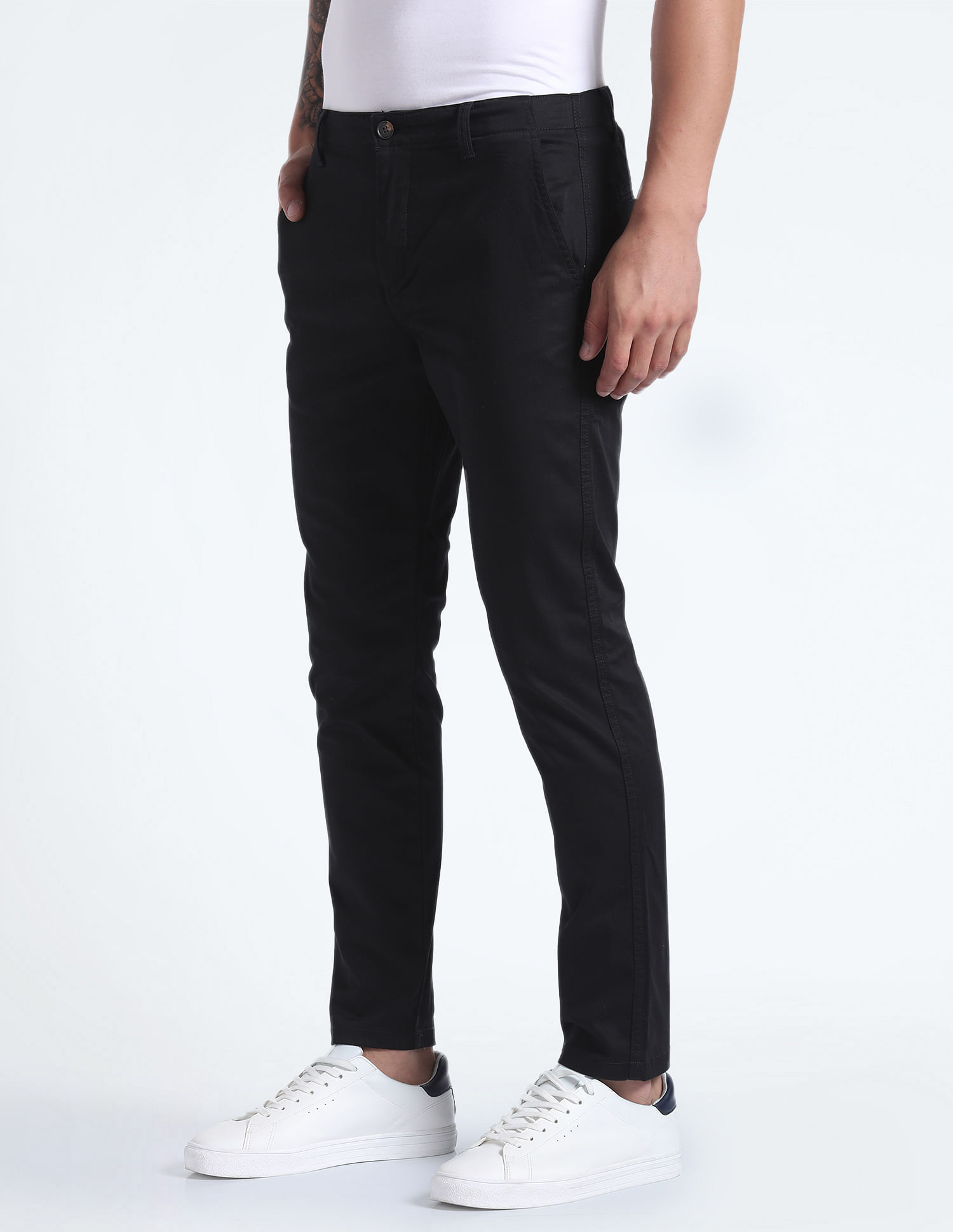 Flying Machine Slash Slim Tapered Fit Solid Trousers