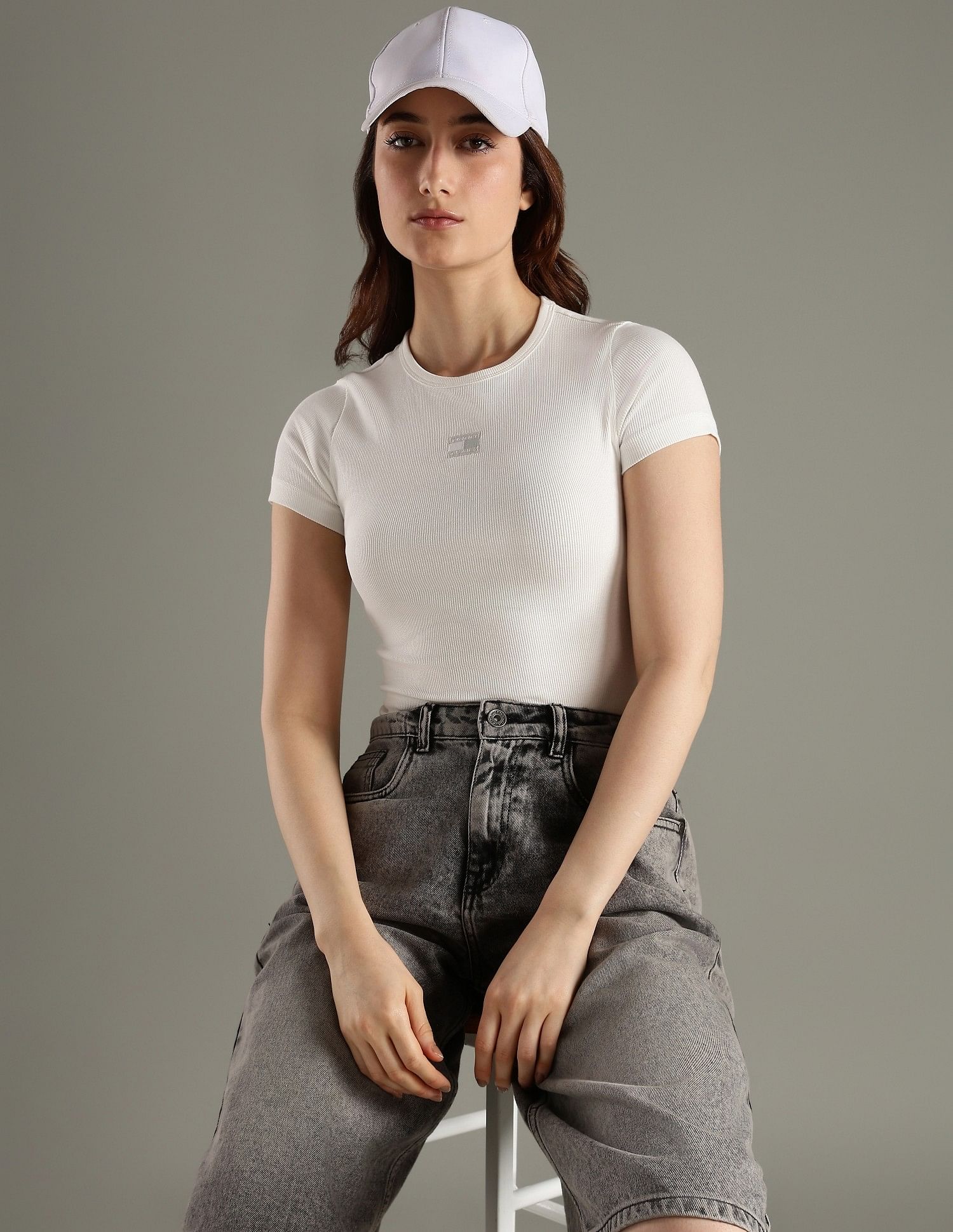 Tommy Hilfiger Solid Slim Fit Cotton T-Shirt