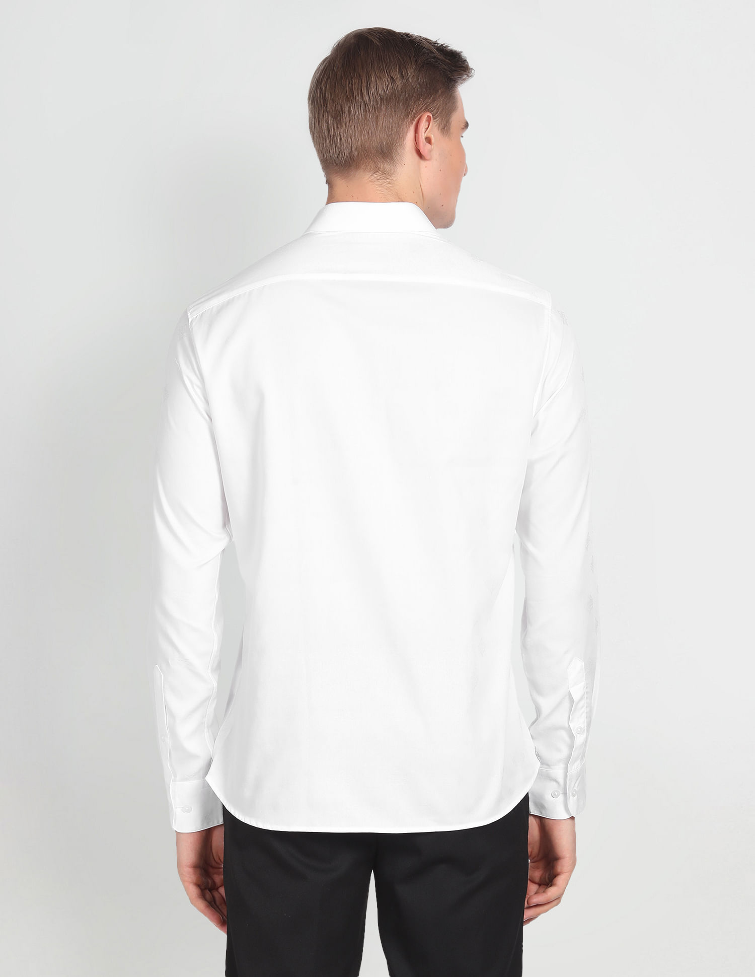 Arrow Solid Tailored Regular Fit Shirt
