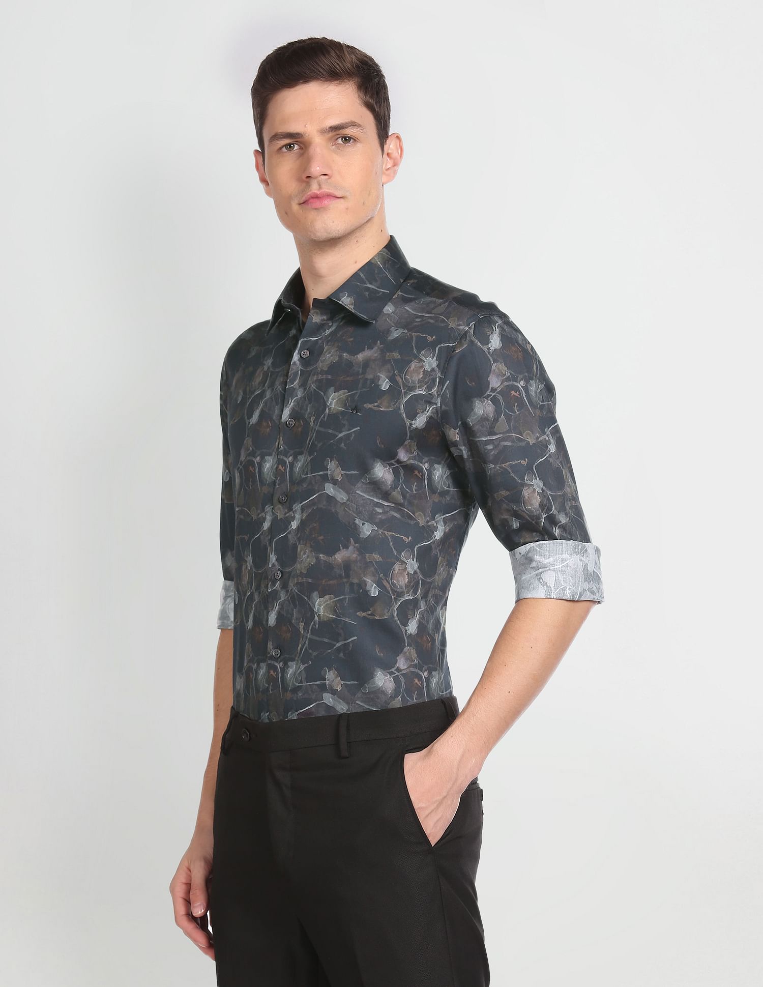Arrow Tailored Fit Abstract Print Shirt