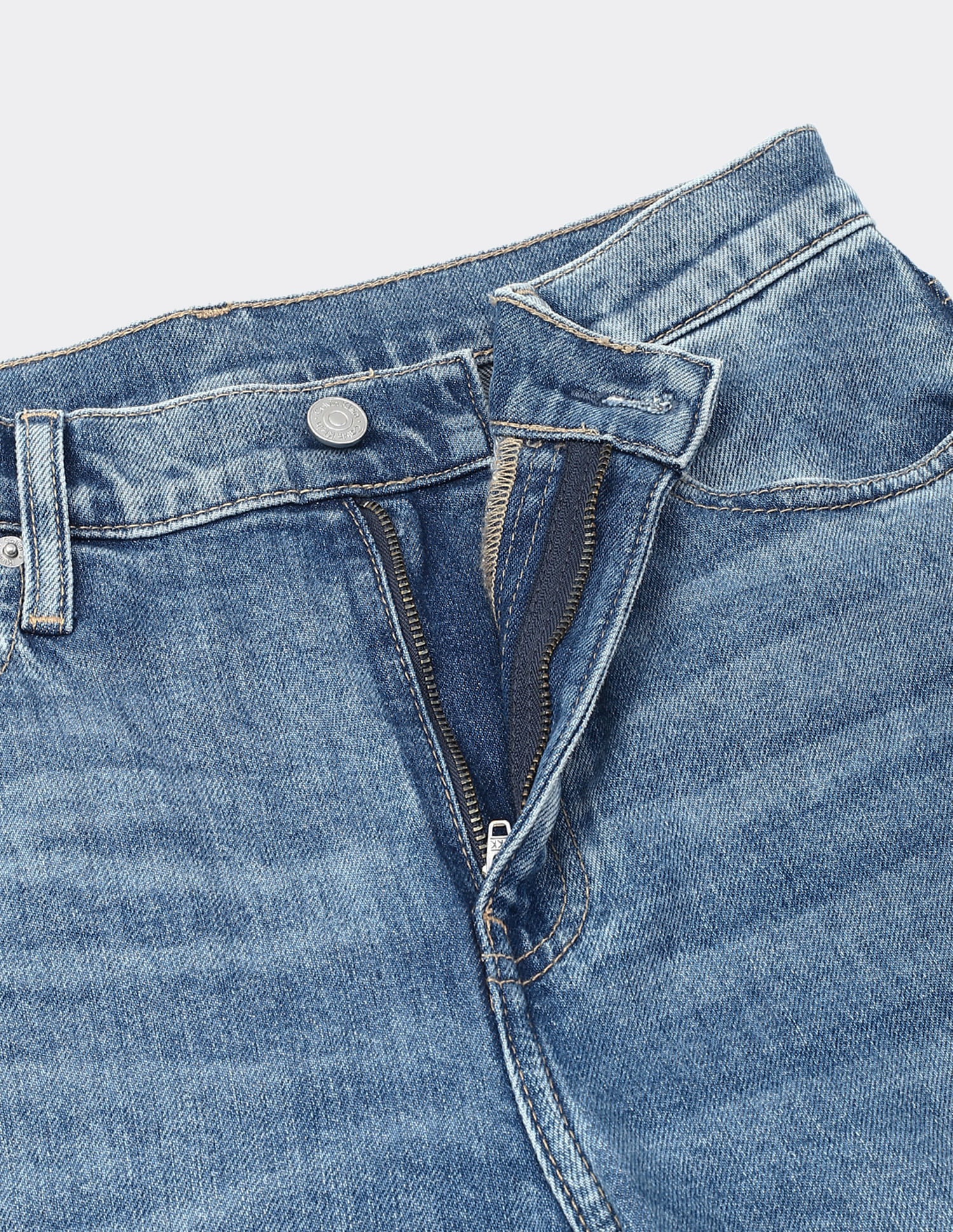 Calvin Klein Jeans Wide Leg Fit Jeans