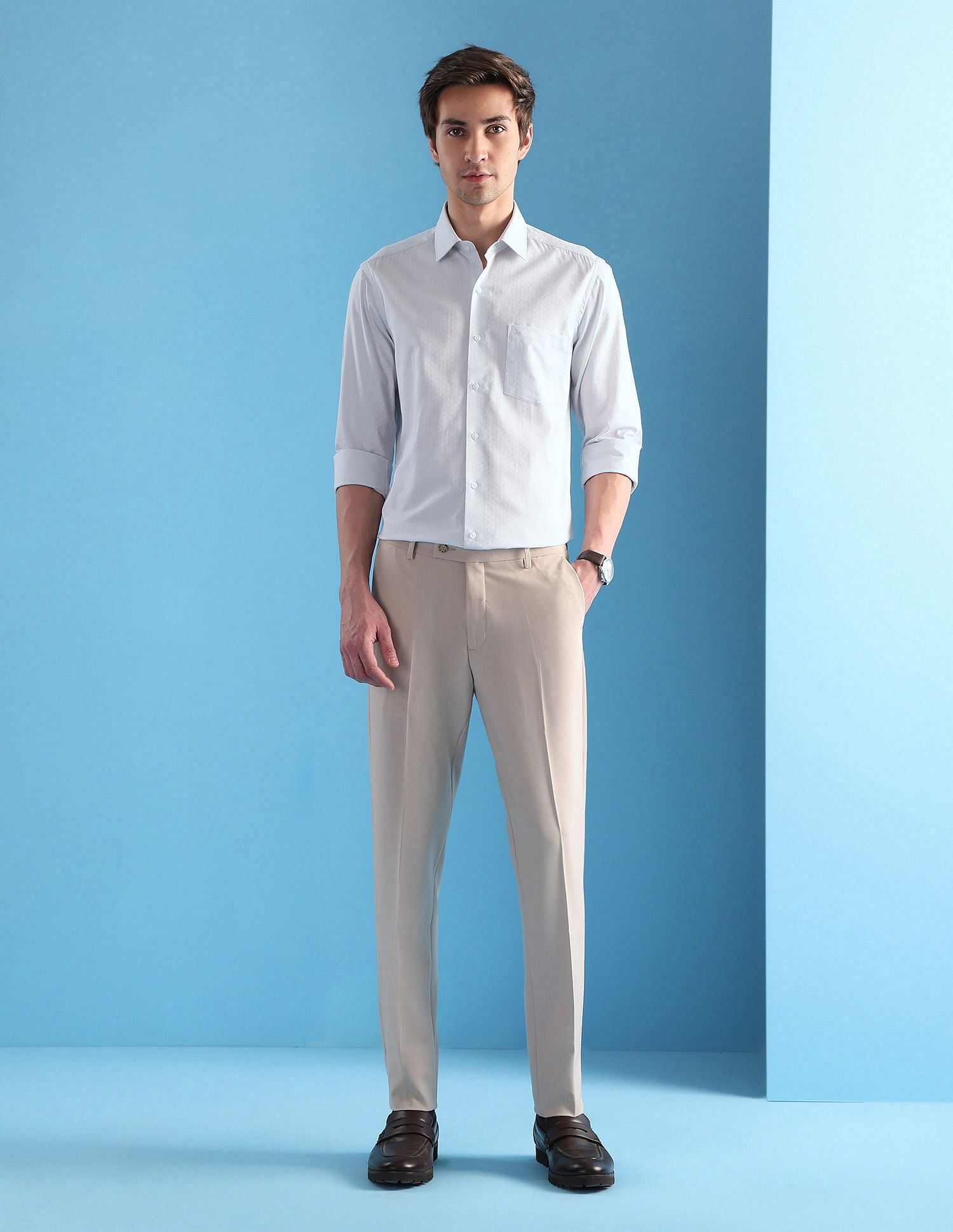 Arrow Manhattan Slim Fit Velocity 5 In 1 Shirt