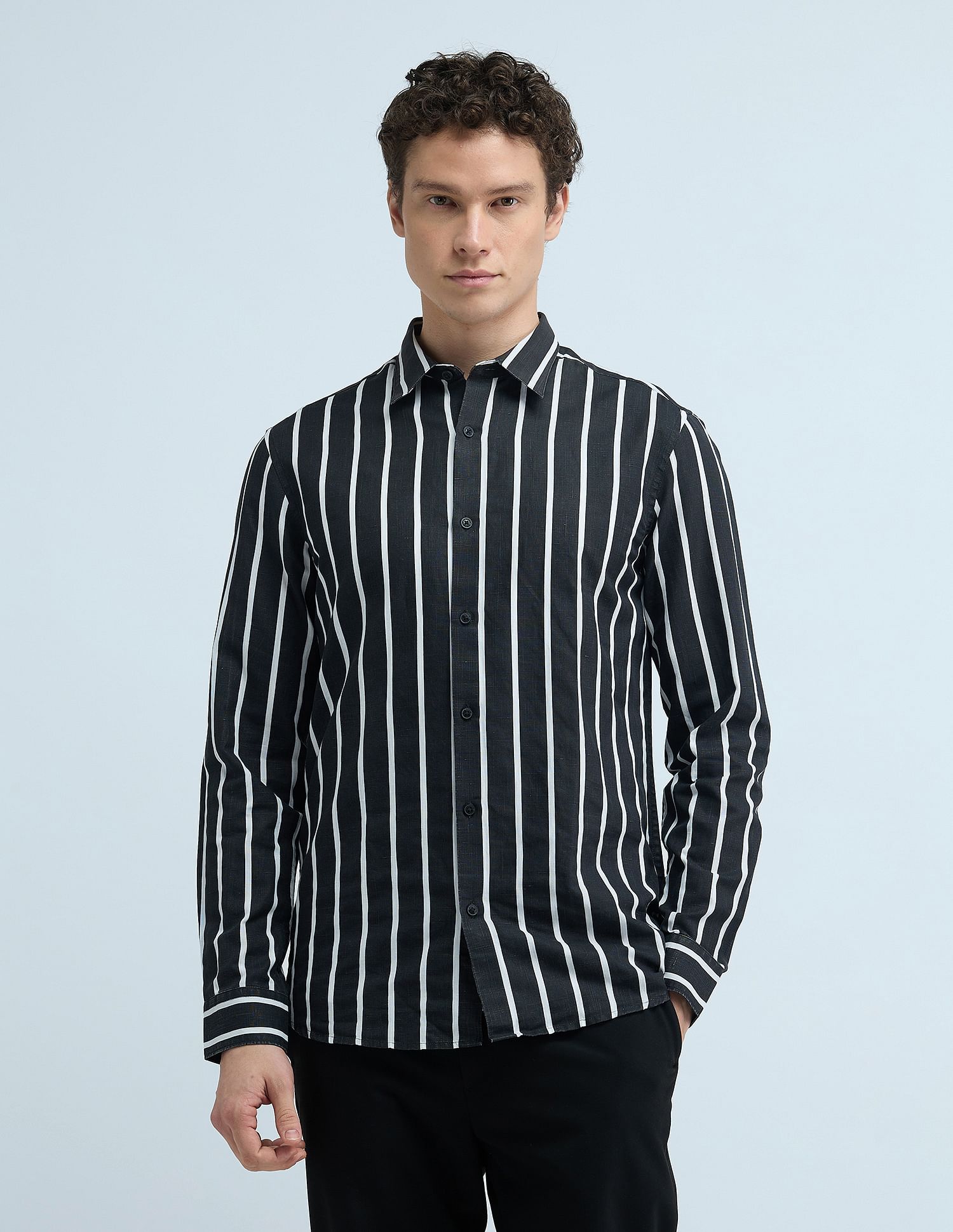 Flying Machine Vertical Stripe Slim Fit Shirt