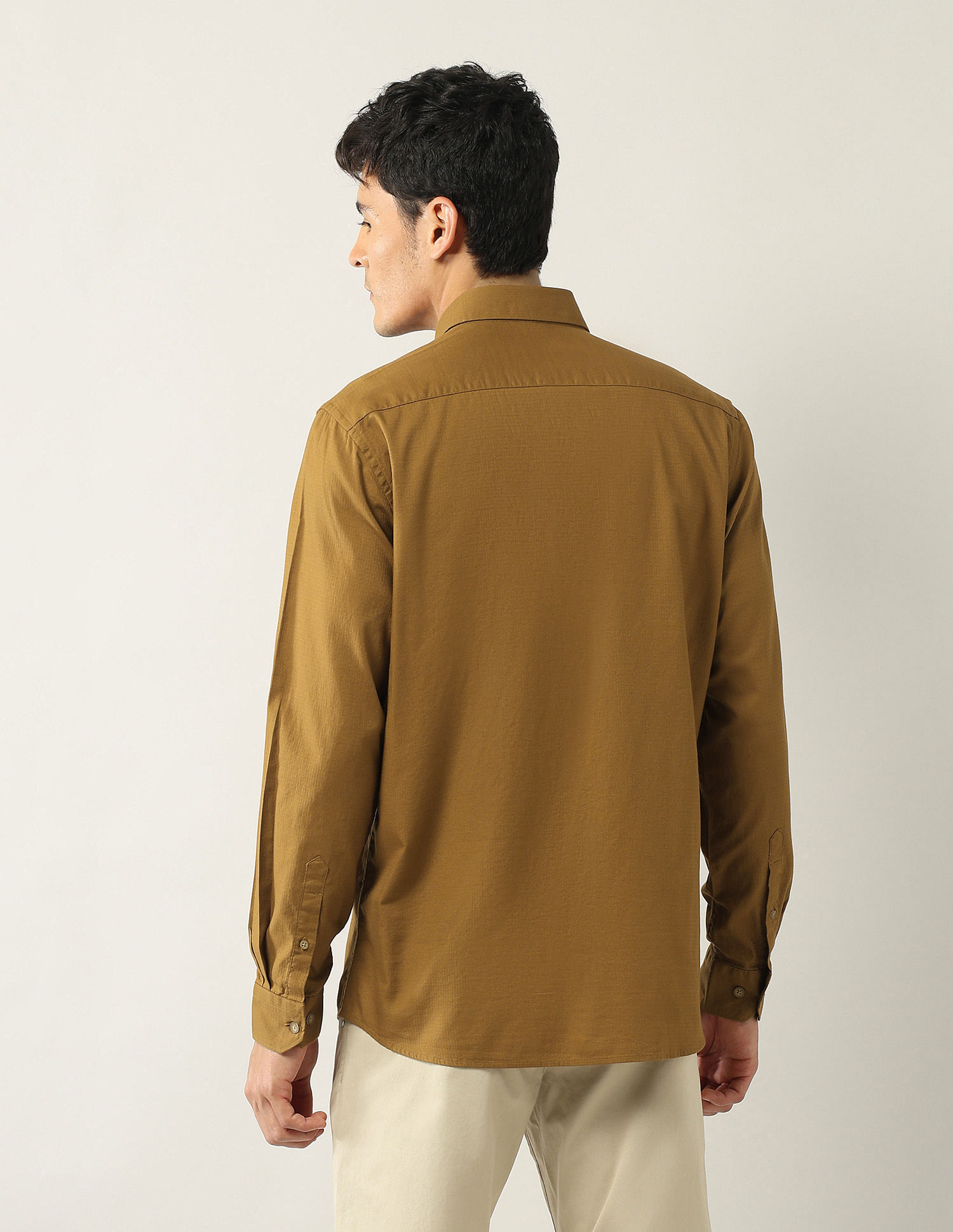 Arrow Sport Textured Regular Fit Pure Cotton Shirt