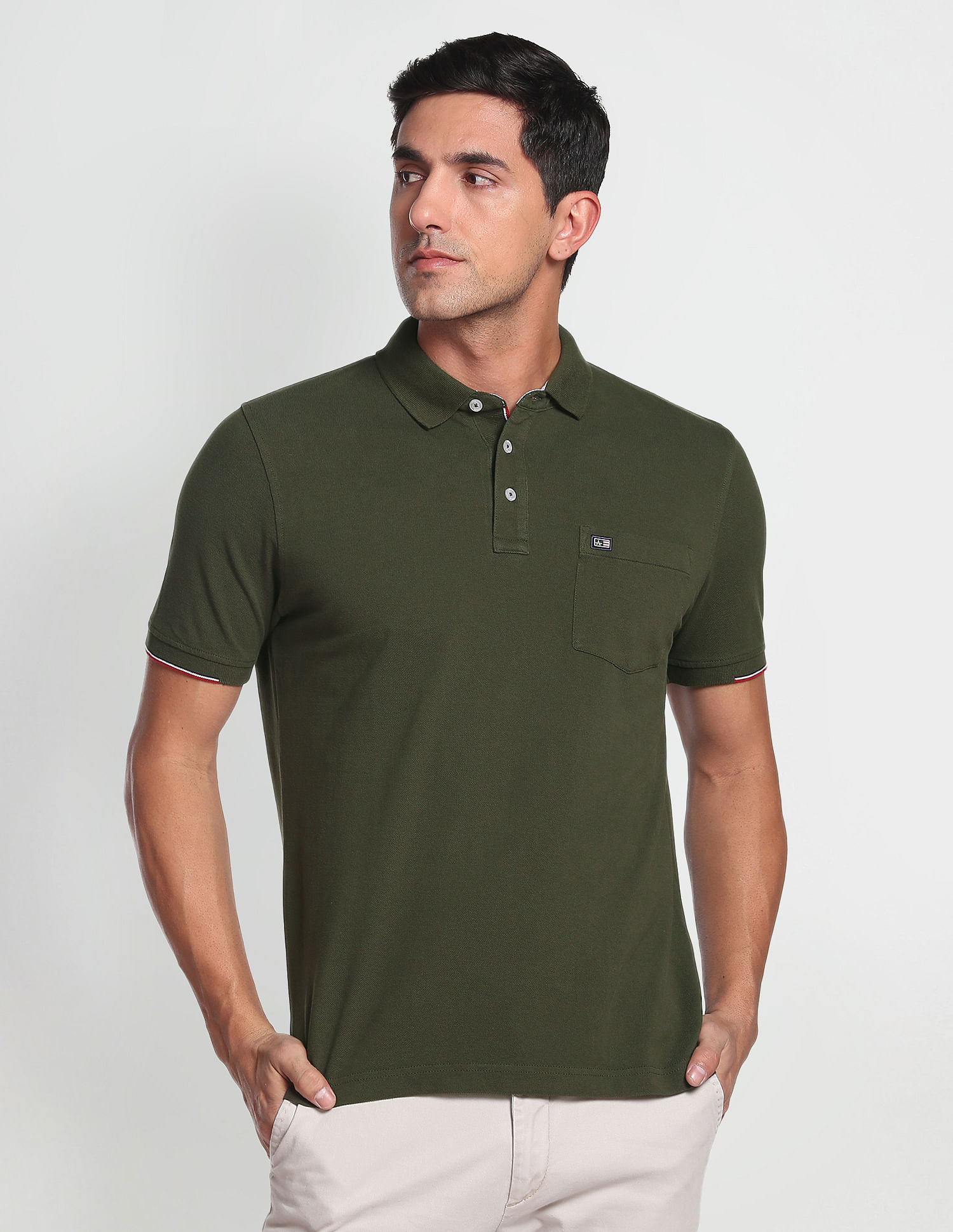 Arrow Sports Compact Cotton Solid Polo Shirt