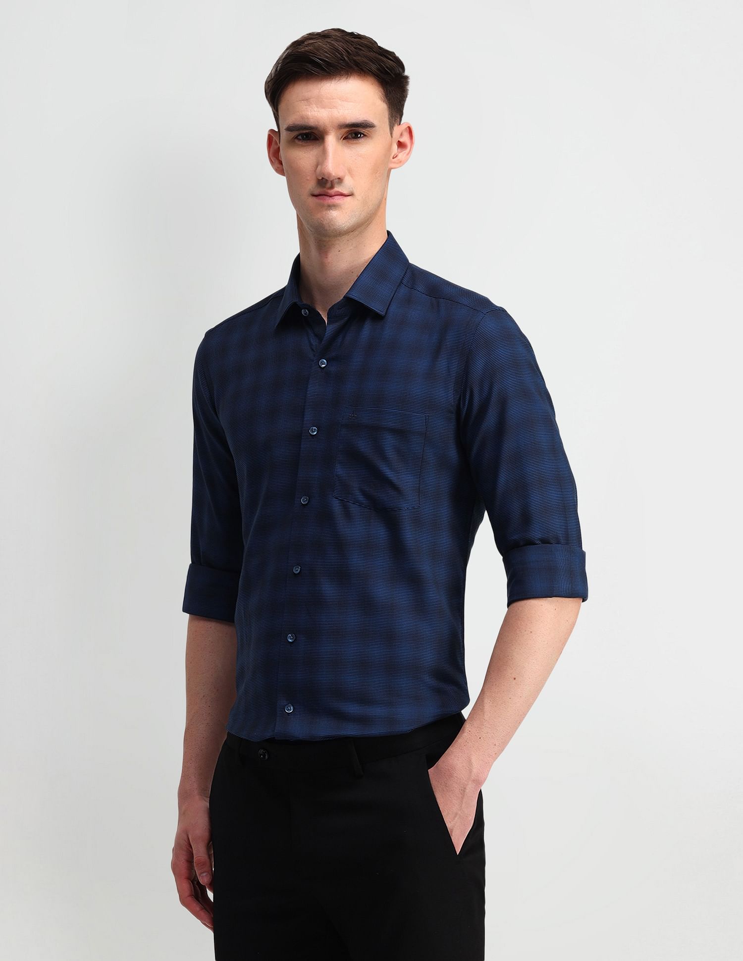 Arrow Manhattan Slim Fit Cotton Shirt