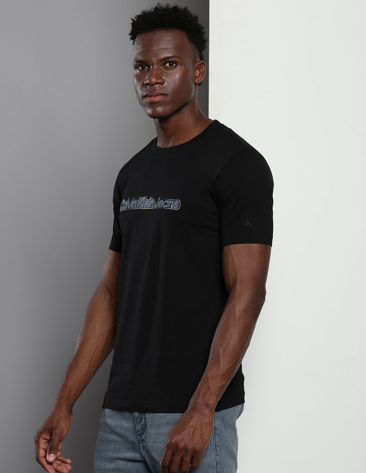 Calvin Klein Sustainable Cotton Slim Fit T-Shirt