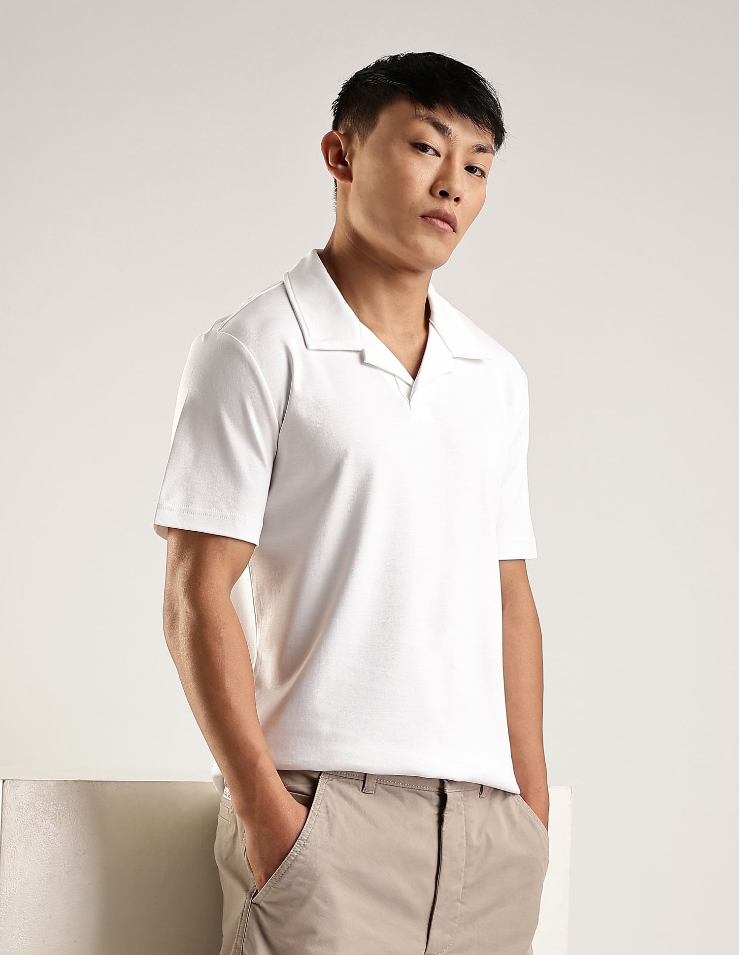 Calvin Klein Jeans Solid Slim-Fit Cotton Polo T-Shirt