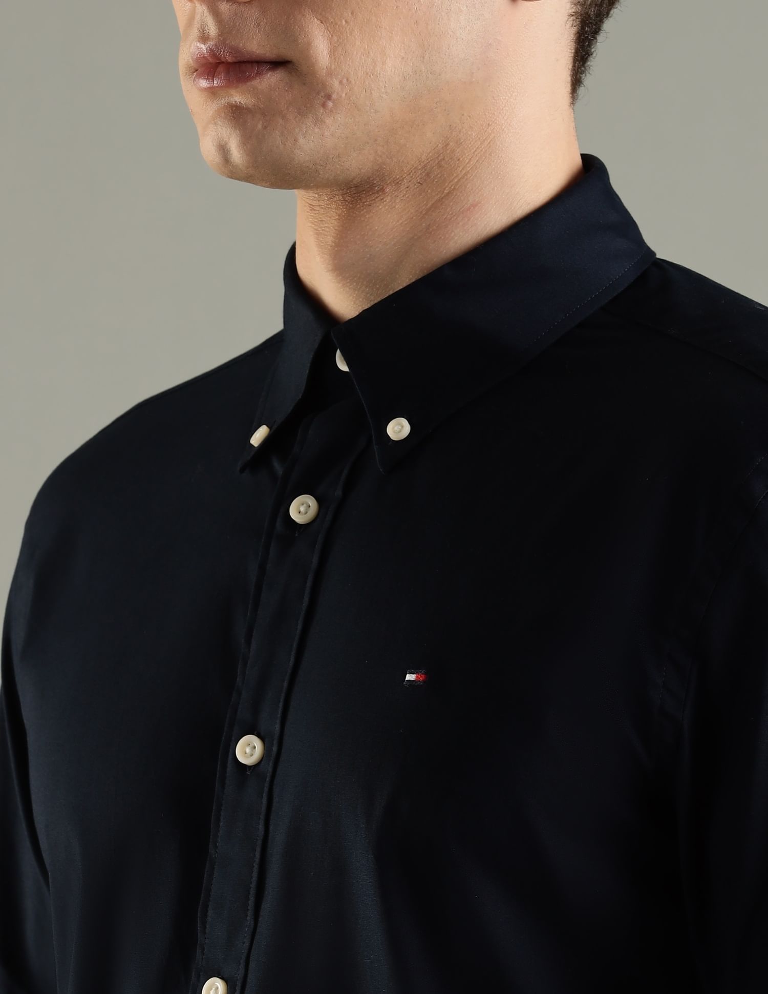 Tommy Hilfiger Solid Regular Fit Cotton Shirt