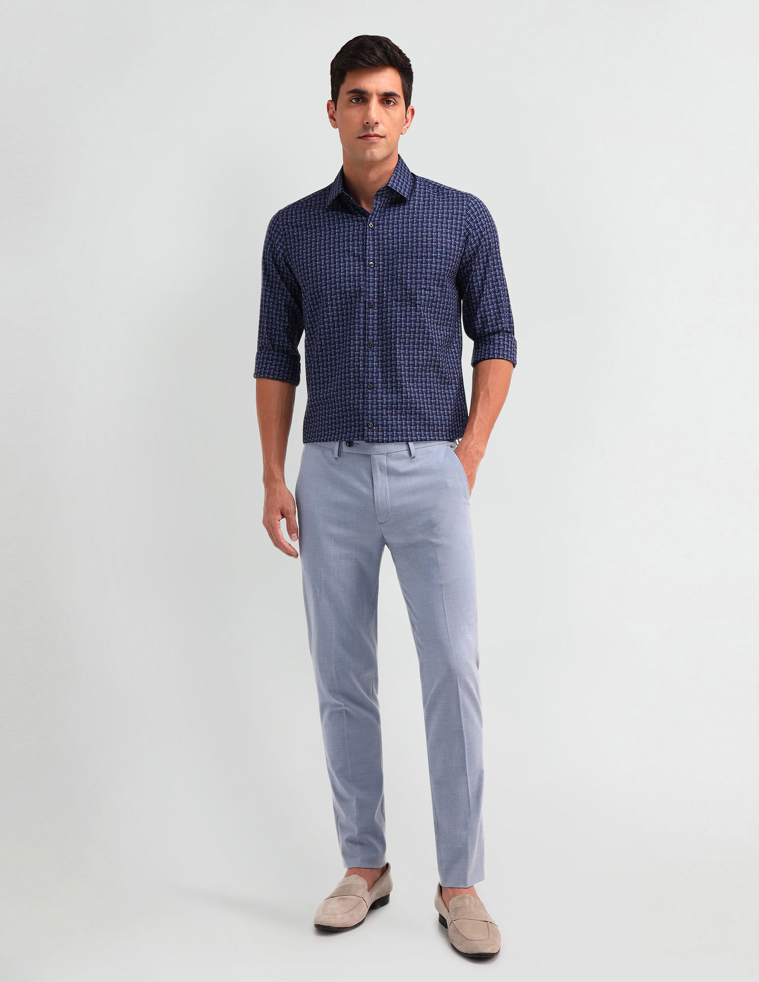 Arrow Pure Cotton Manhattan Slim Fit Shirt