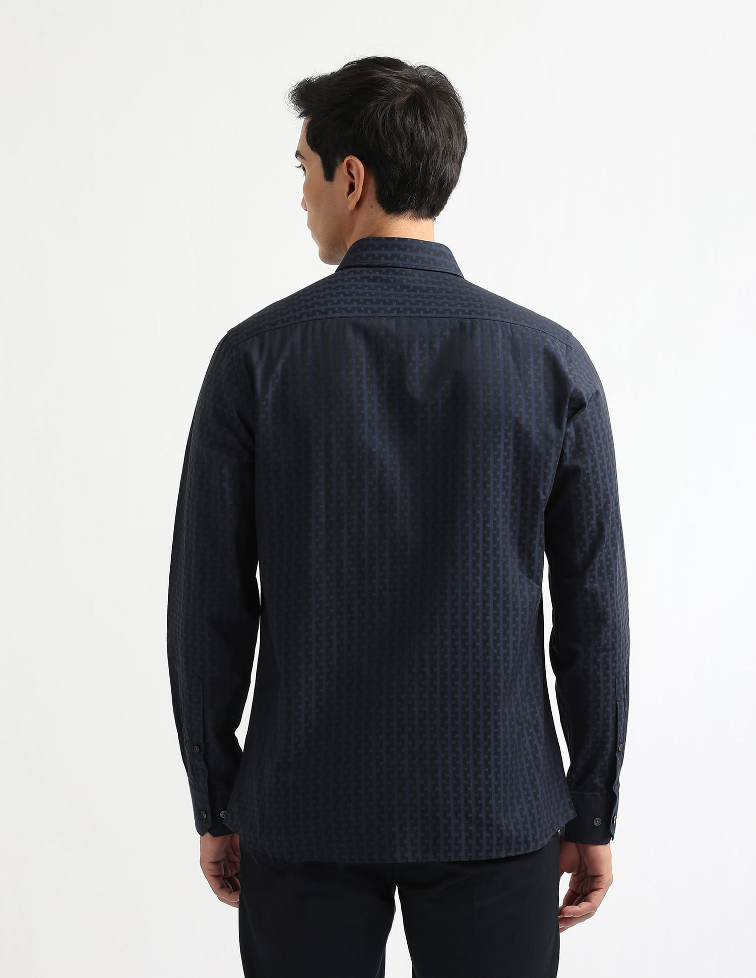 Buy Arrow Satin Liberty Classic Fit Originals Shirt - NNNOW.com