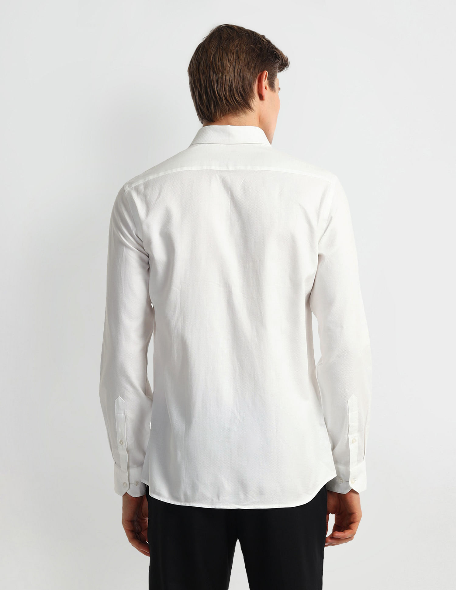 Arrow Manhattan Slim Dobby Textured Shirt