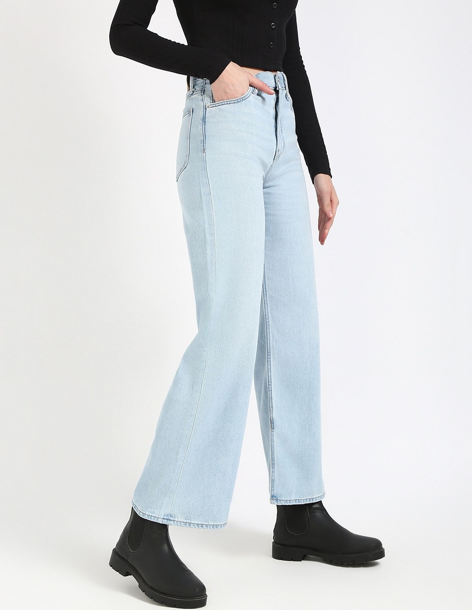 Calvin Klein Jeans Womens Light Washed Wide Leg Jeans