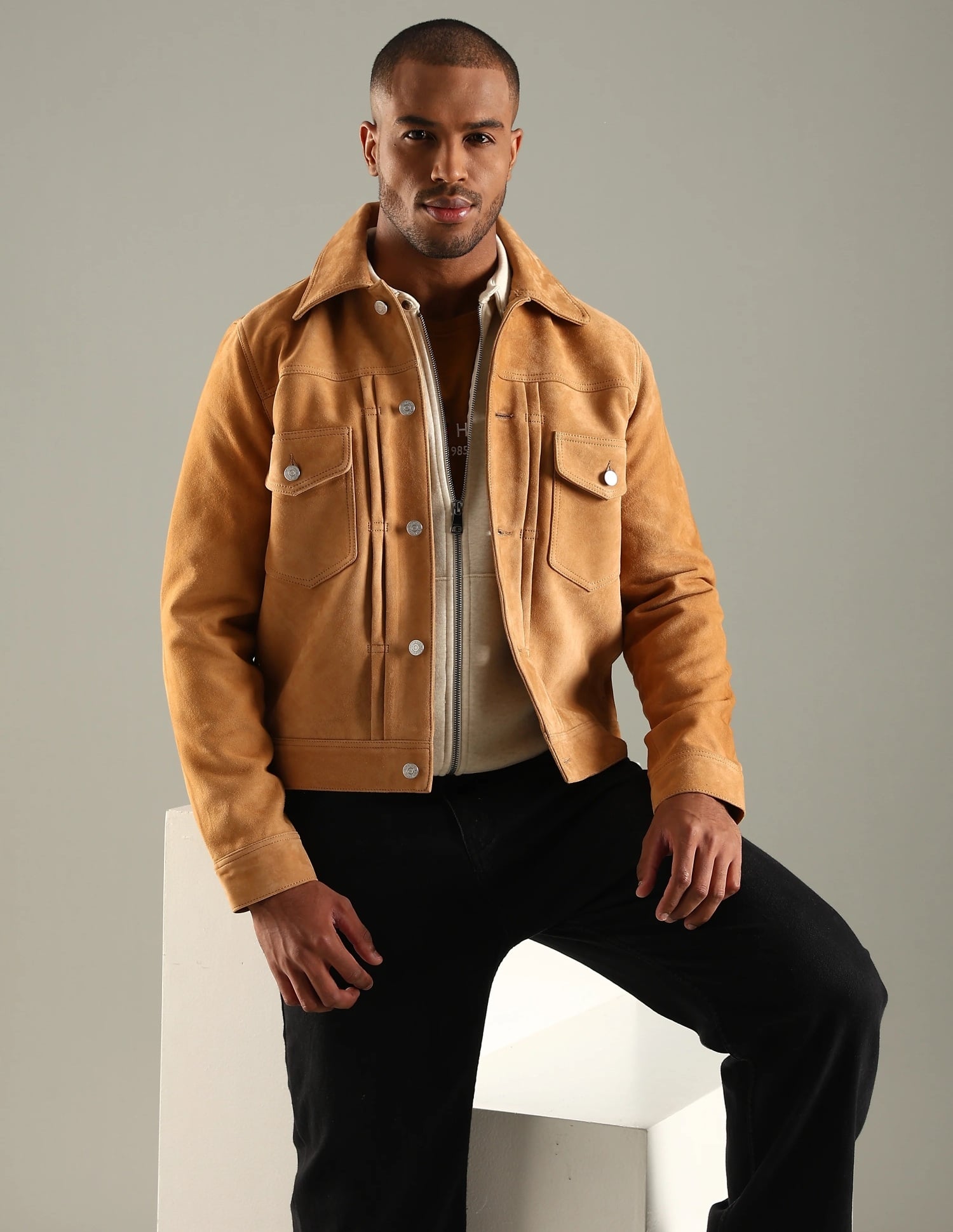 Buy Tommy Hilfiger Solid Regular Fit Leather Jacket - NNNOW.com