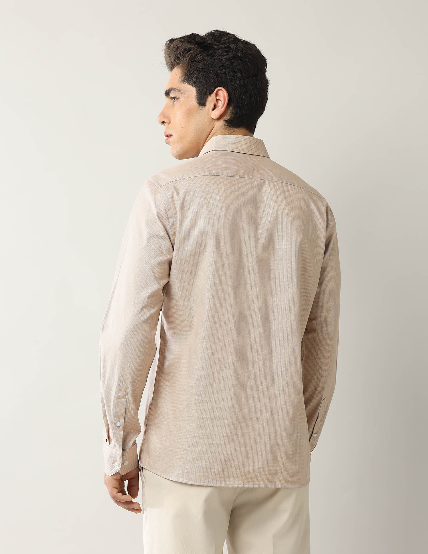 Buy Arrow Manhattan Slim Fit Pure Cotton Dobby Shirt