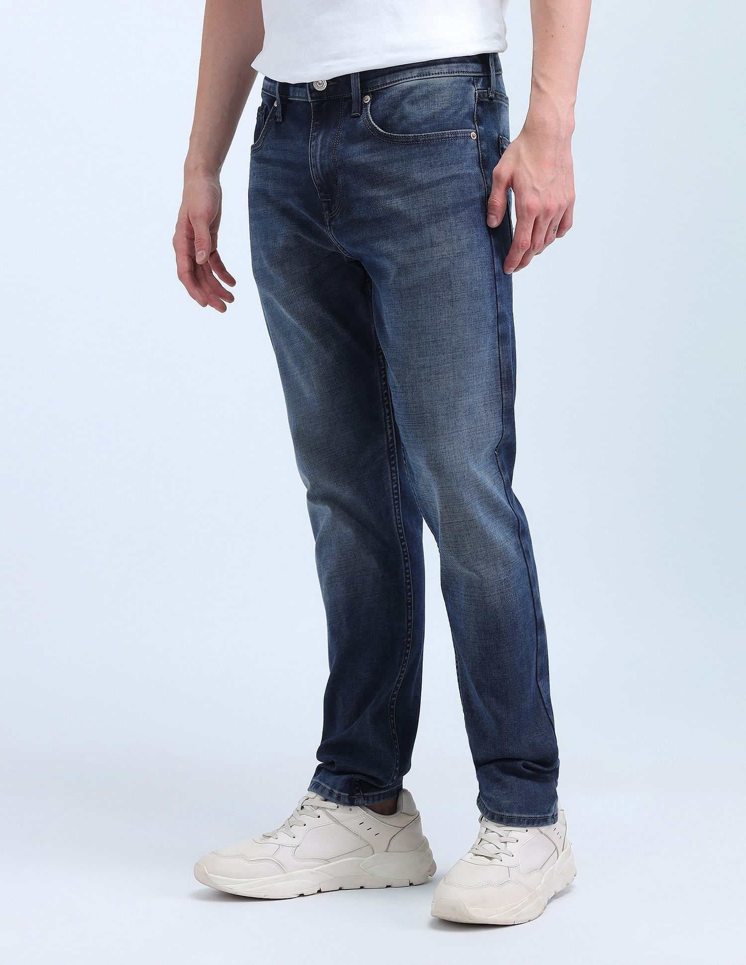 Flying Machine Mid Rise Slim Tapered Fit Jeans