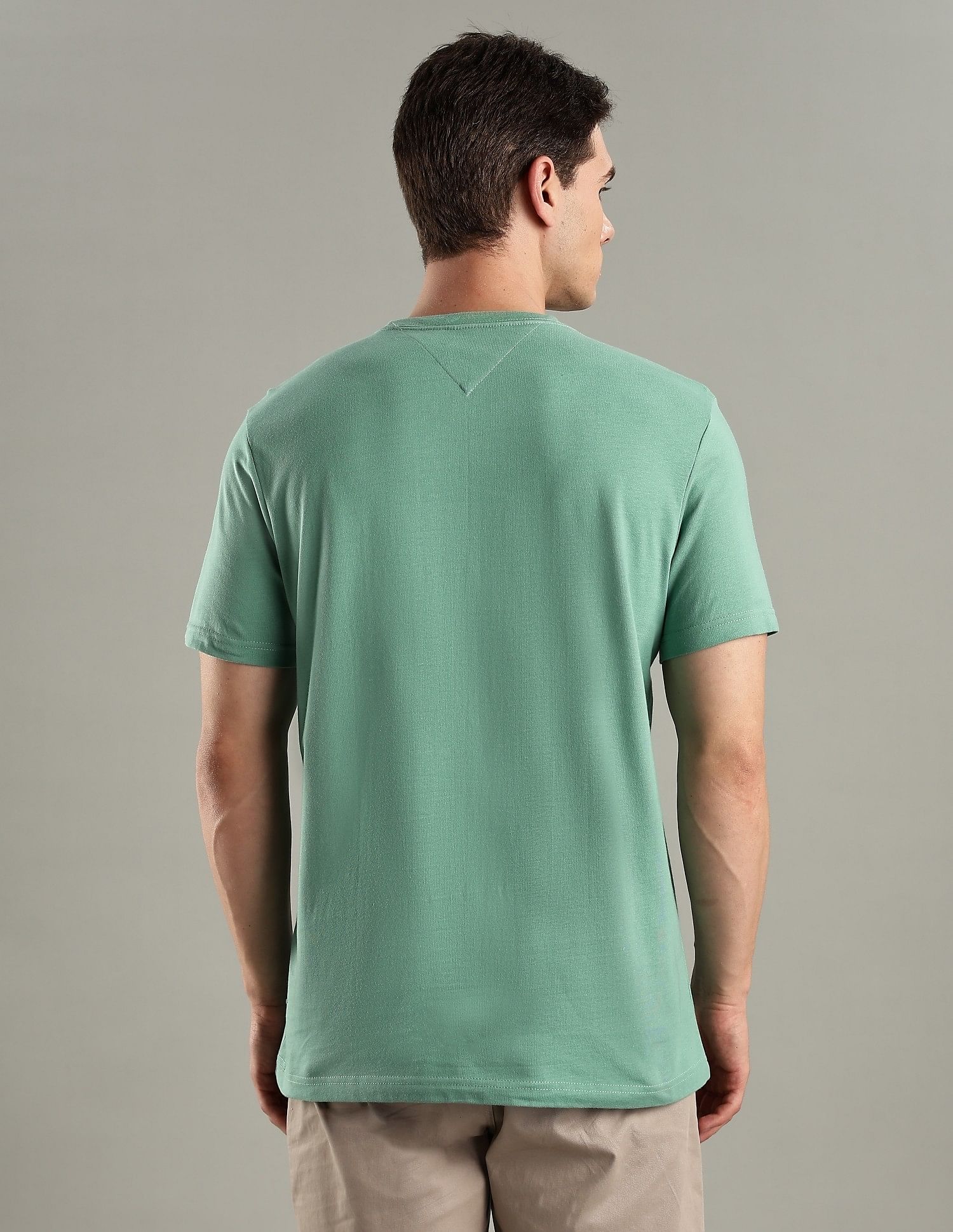 Tommy Hilfiger Logo Regular-Fit Cotton T-Shirt