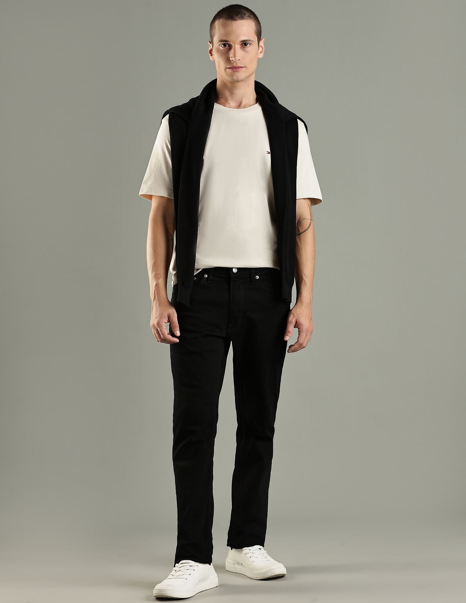 Tommy Hilfiger Solid Regular Fit Cotton T-Shirt