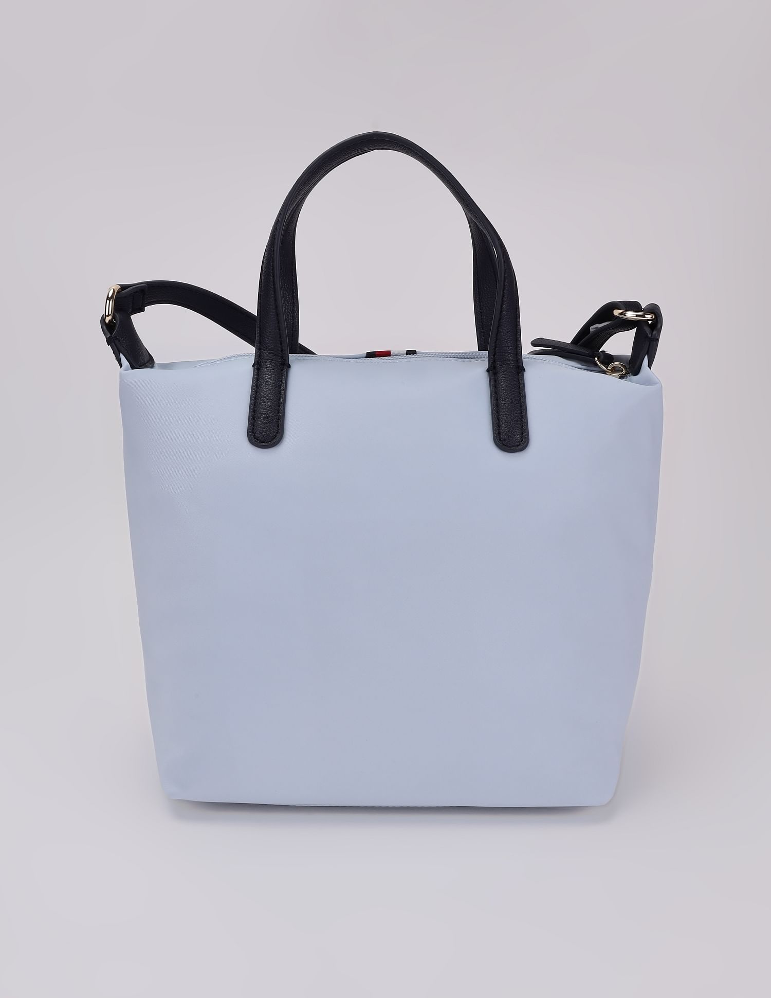 Tommy Hilfiger Solid Blue Nylon Handbag