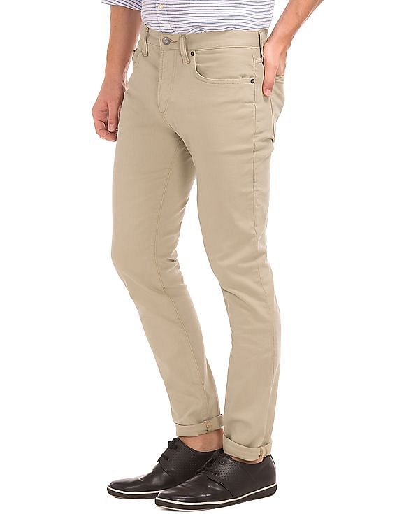 Gap broken in clearance straight khakis