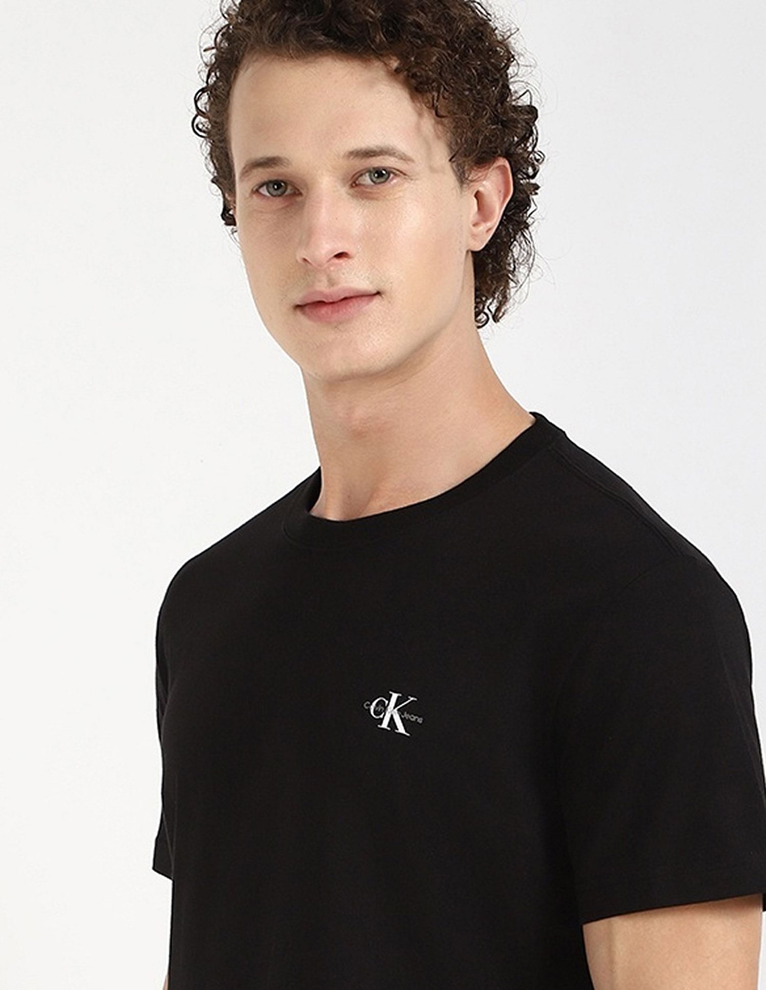 Calvin Klein Jeans Mens Regular Fit Solid T-Shirt