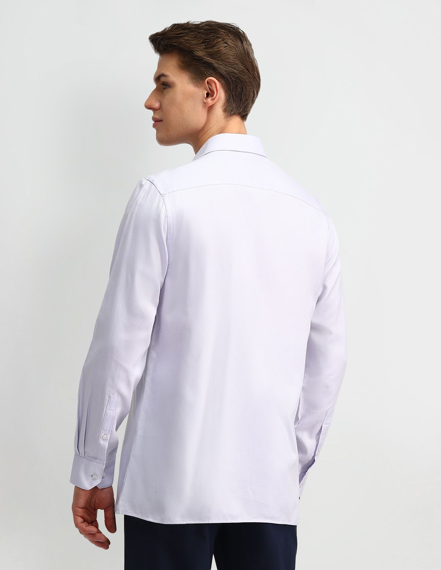 Arrow Liberty Classic Fit Solid Shirt