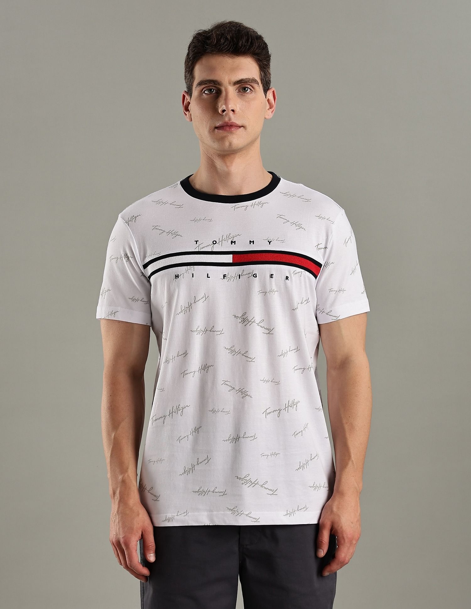 Tommy Hilfiger Logo Regular-Fit Cotton T-Shirt