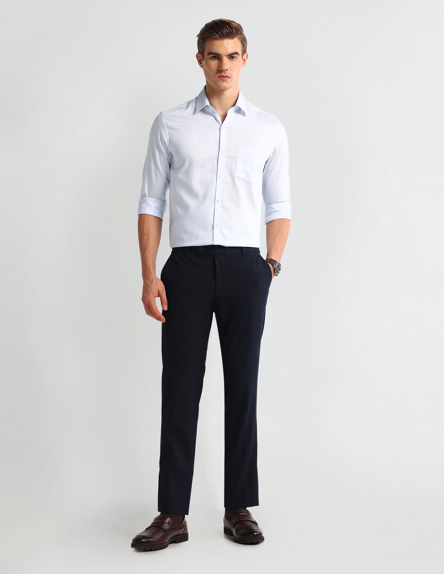 Arrow Cutaway Collar Slim Fit Shirt