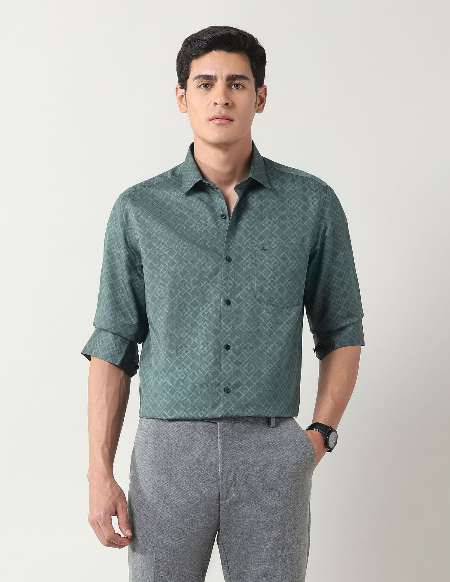 Arrow Geometric Printed Manhattan Slim Fit Shirt