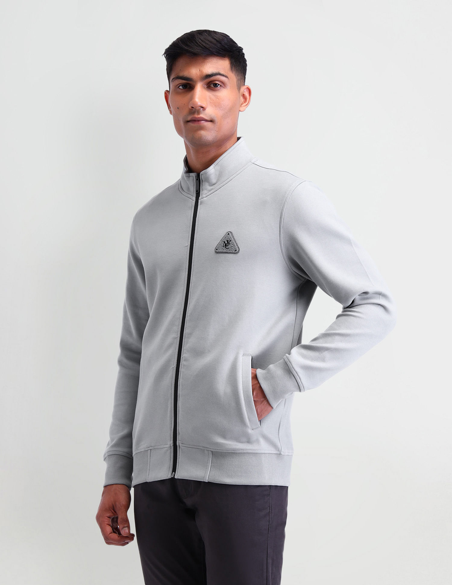 Arrow Newyork Solid Regular Fit Sweatshirt