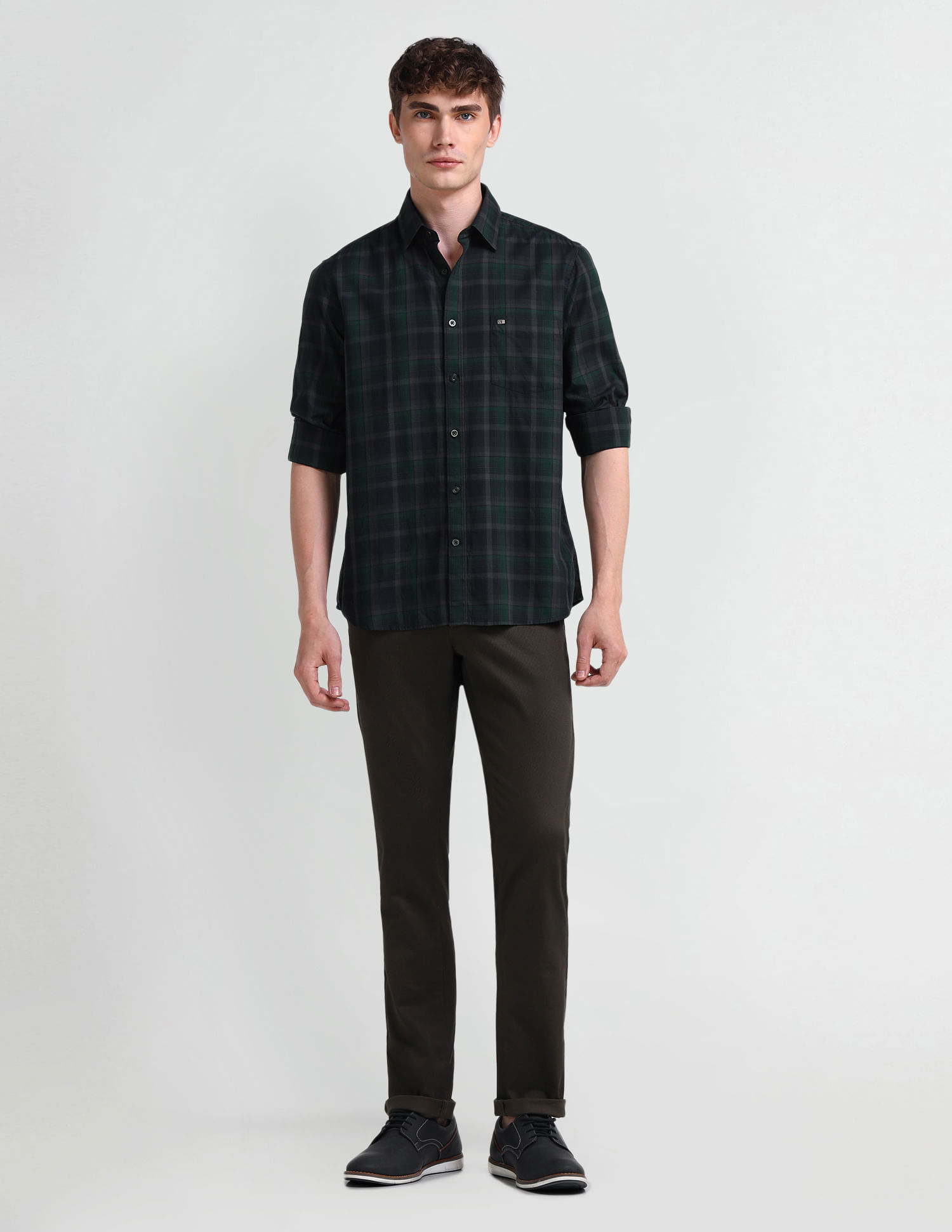 Arrow Sport Tailored Fit Twill Shirt