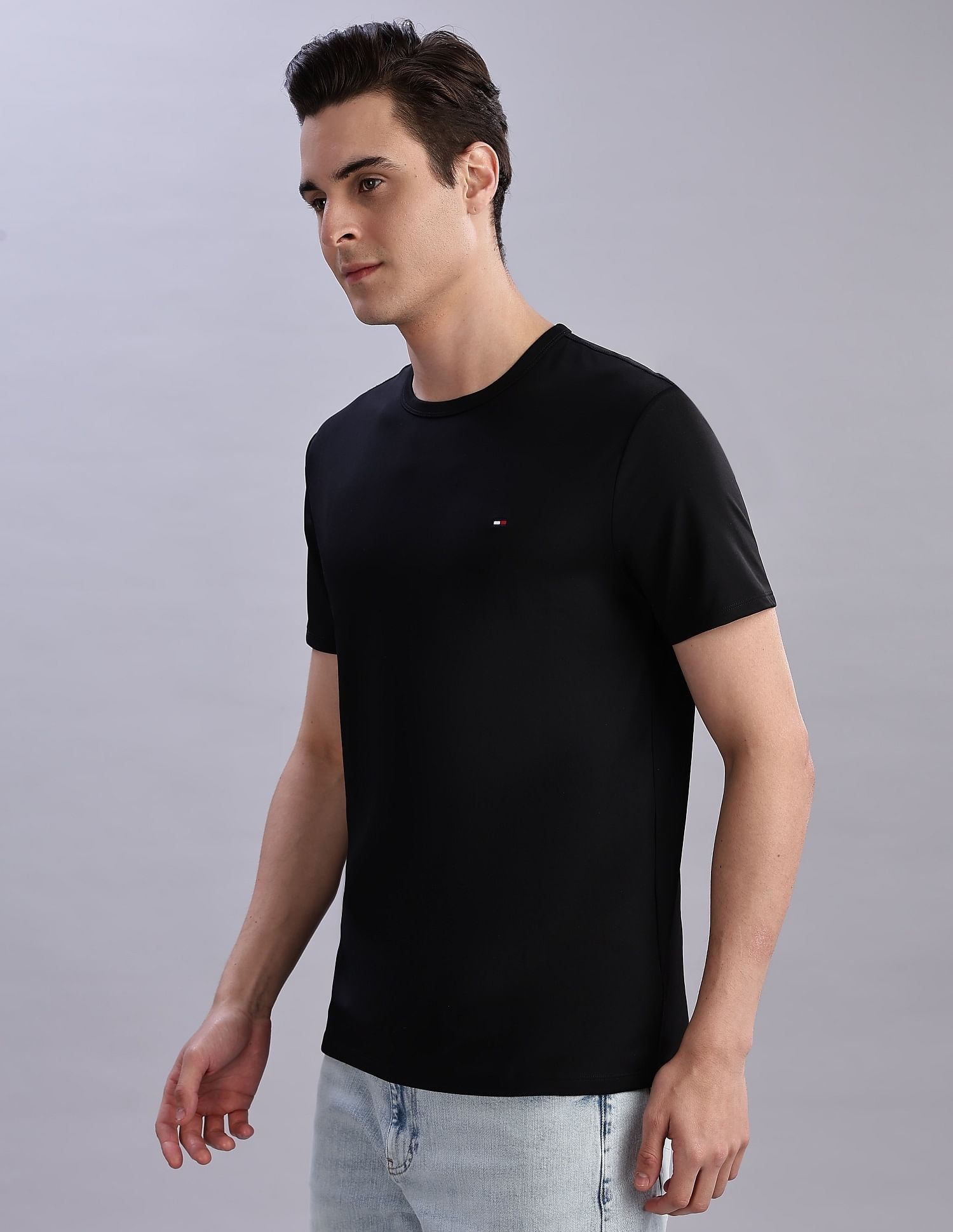 Tommy Hilfiger Solid Regular-Fit Polyester T-Shirts