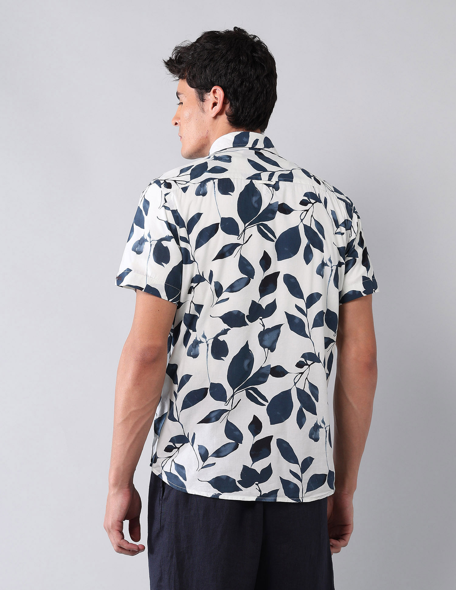 U.S. Polo Assn. Denim Co. Tropical Printed Poplin Shirt