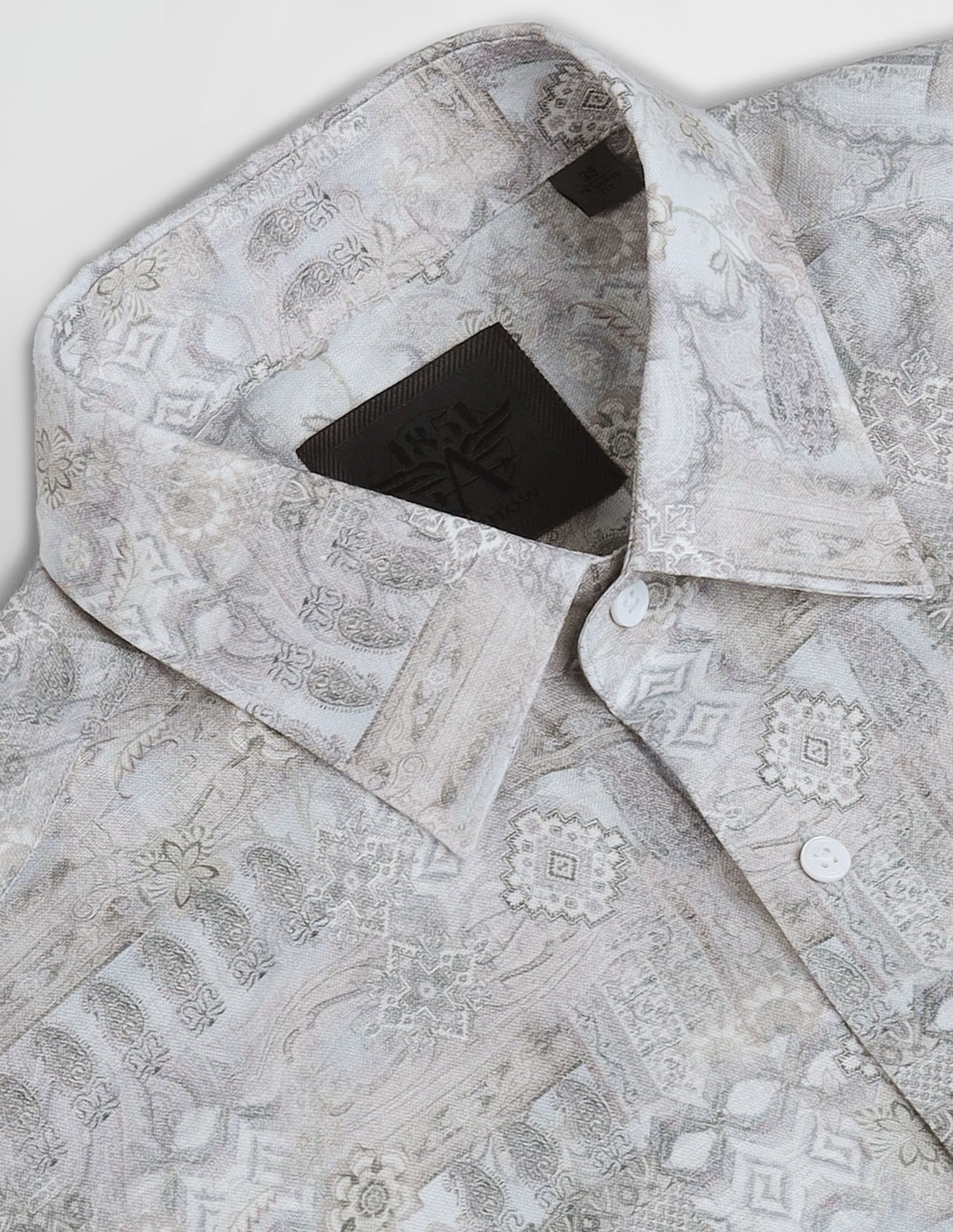 Arrow Motif Print Regular Fit Shirt