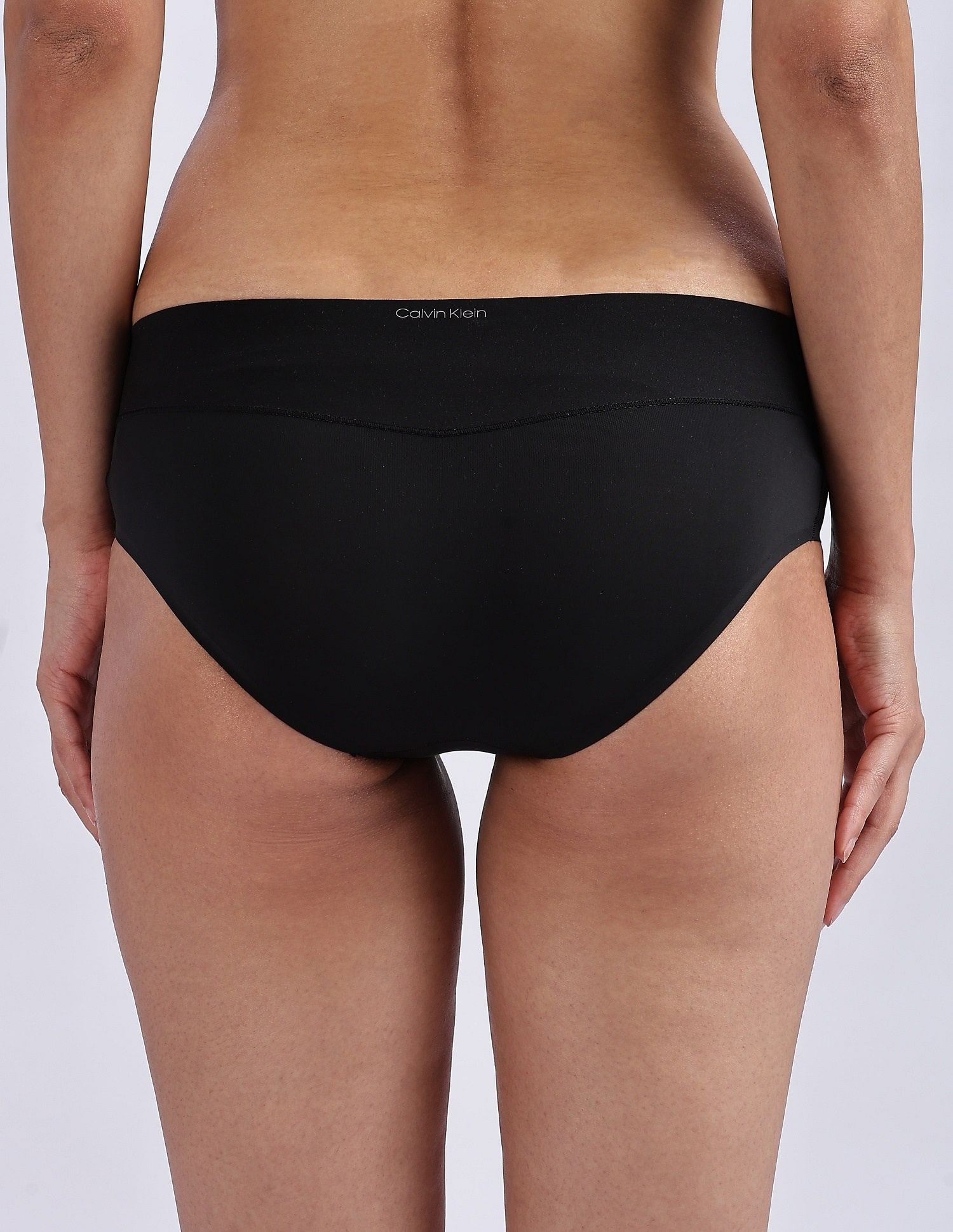Calvin Klein Underwear Black Solid Low Rise Panties
