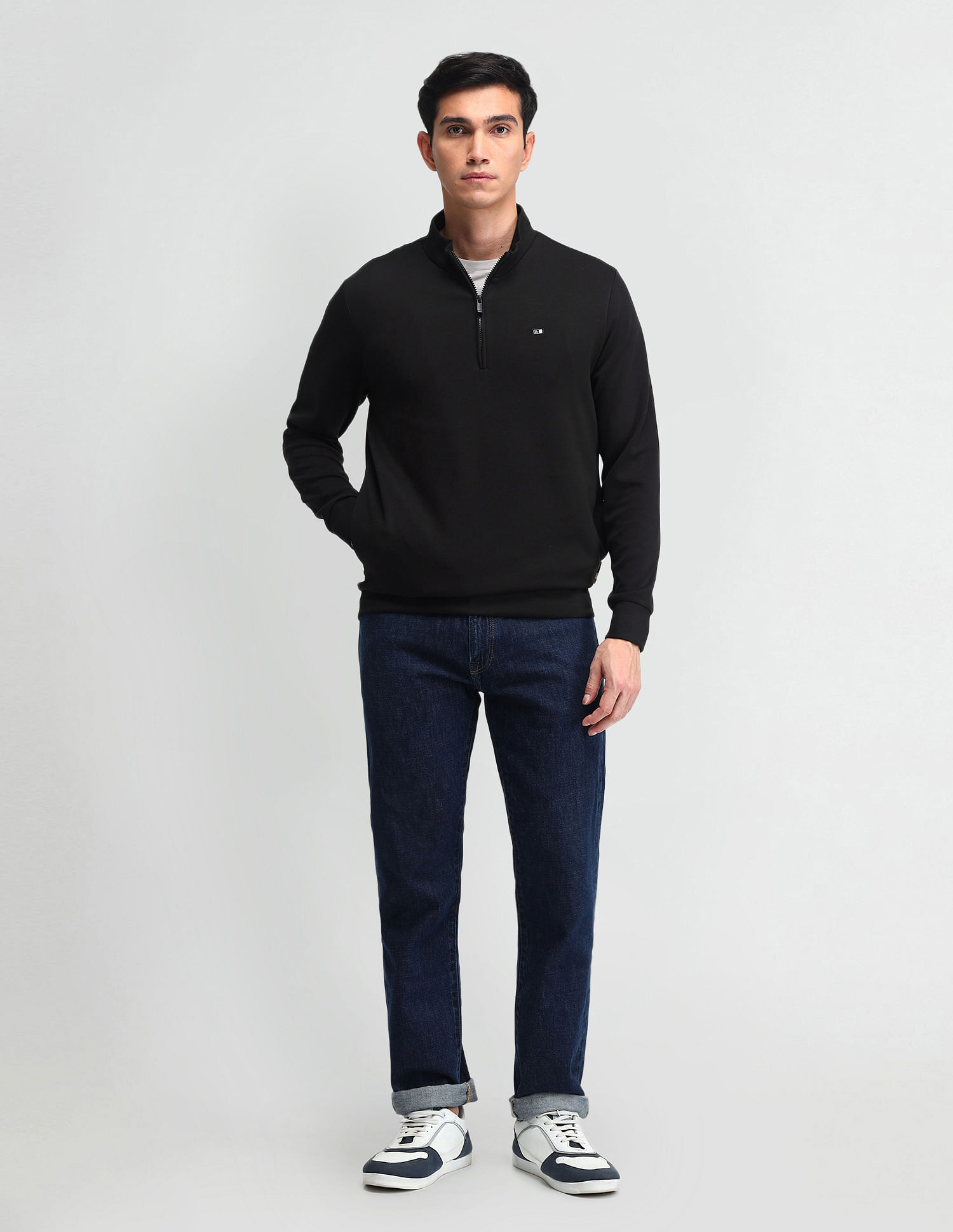 Arrow Sport Solid Regular Fit Sweatshirt