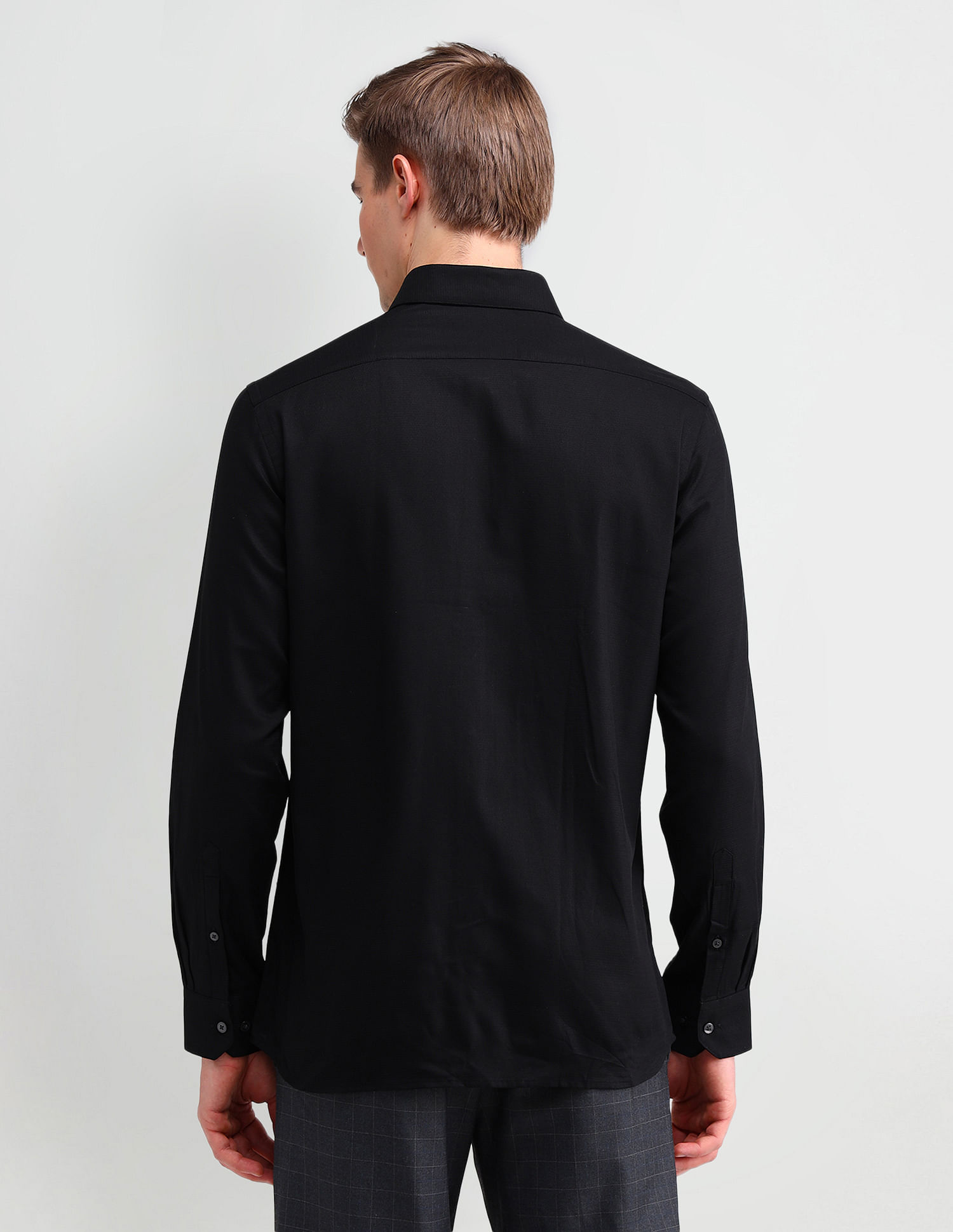 Arrow Manhattan Slim Fit Dobby Shirt