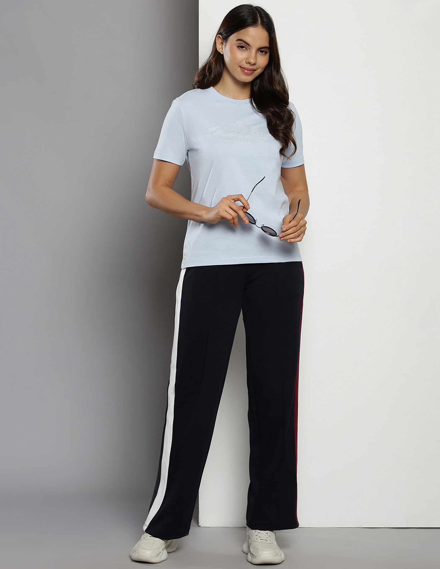 Tommy Hilfiger Script Logo Organic Cotton T-Shirt