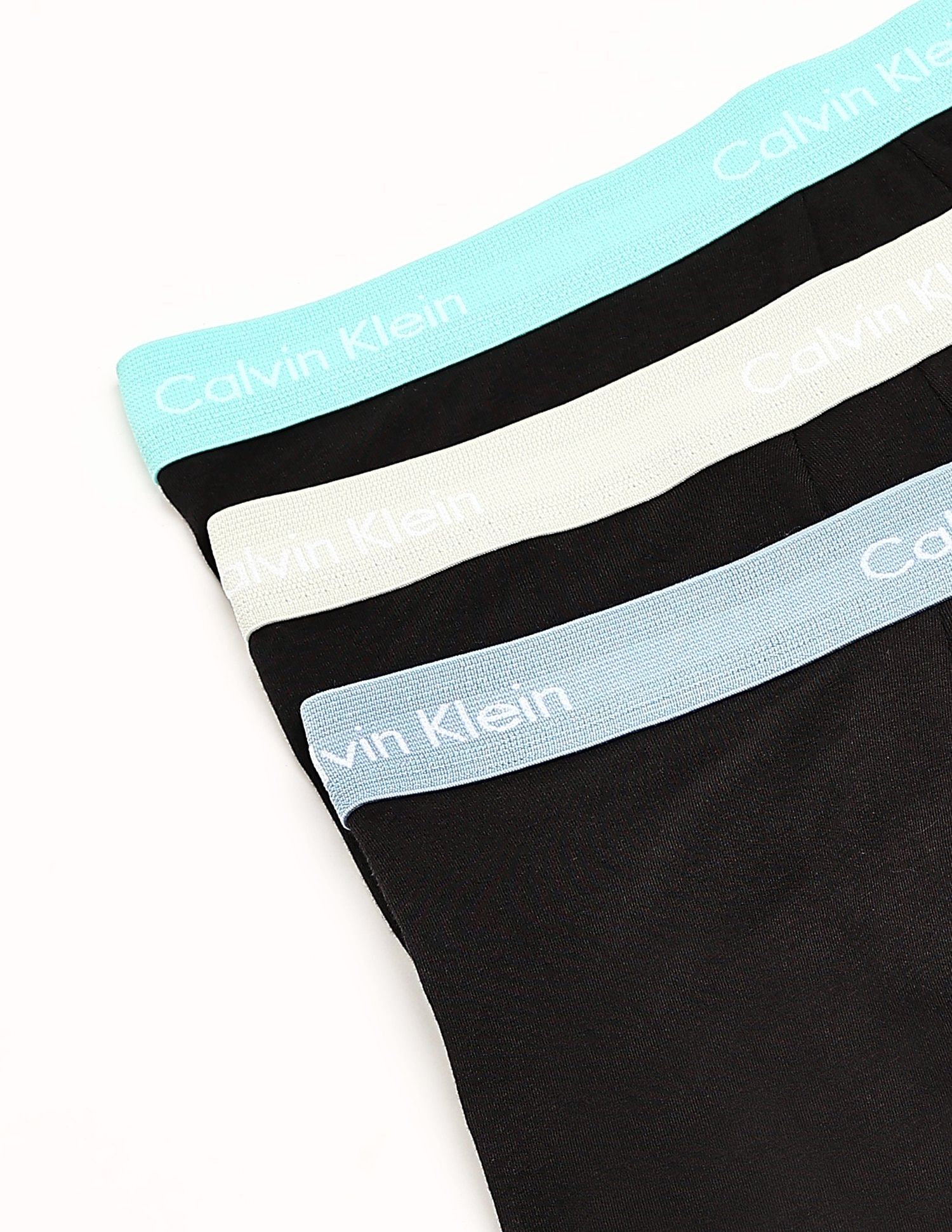 Calvin Klein Underwear Solid Multi Low Rise Trunks - Pack Of - 3