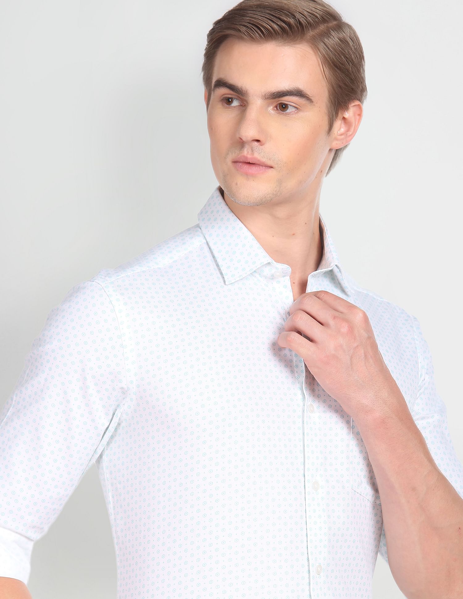 Arrow Geometric Print Cotton Formal Shirt