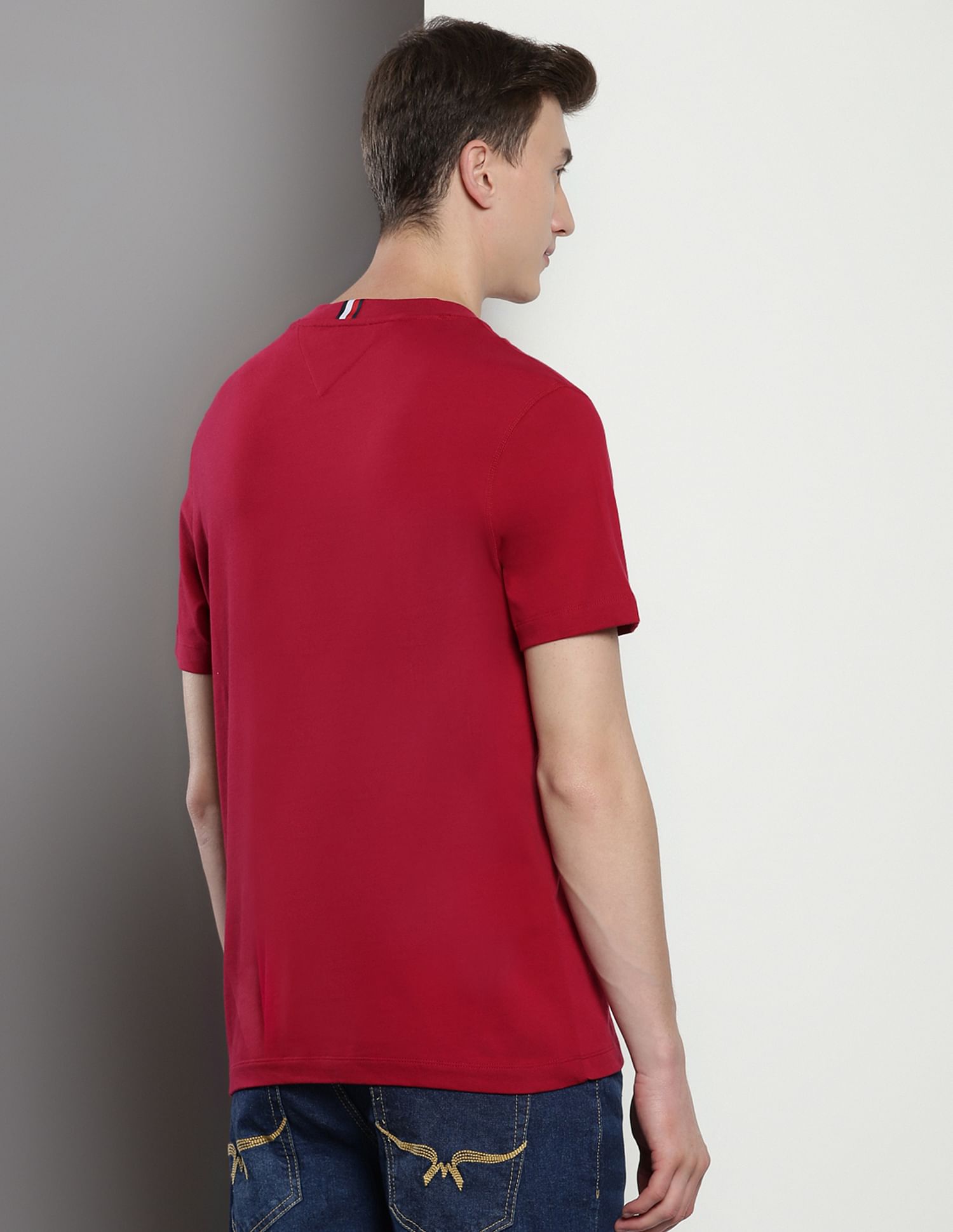 Buy Tommy Hilfiger Embroidered Monogram 85 T-Shirt - NNNOW.com