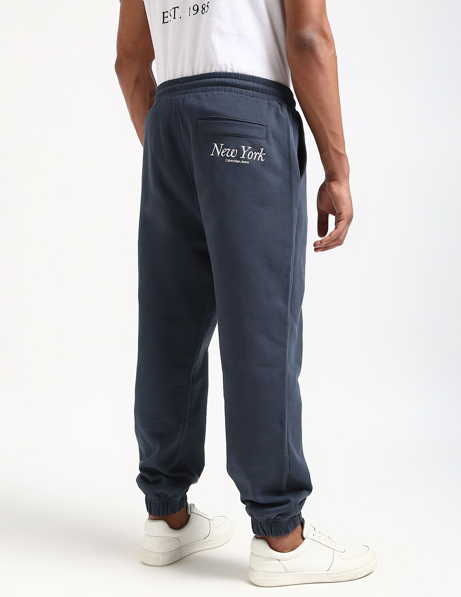 Calvin Klein Jeans Relaxed Fit Solid Joggers