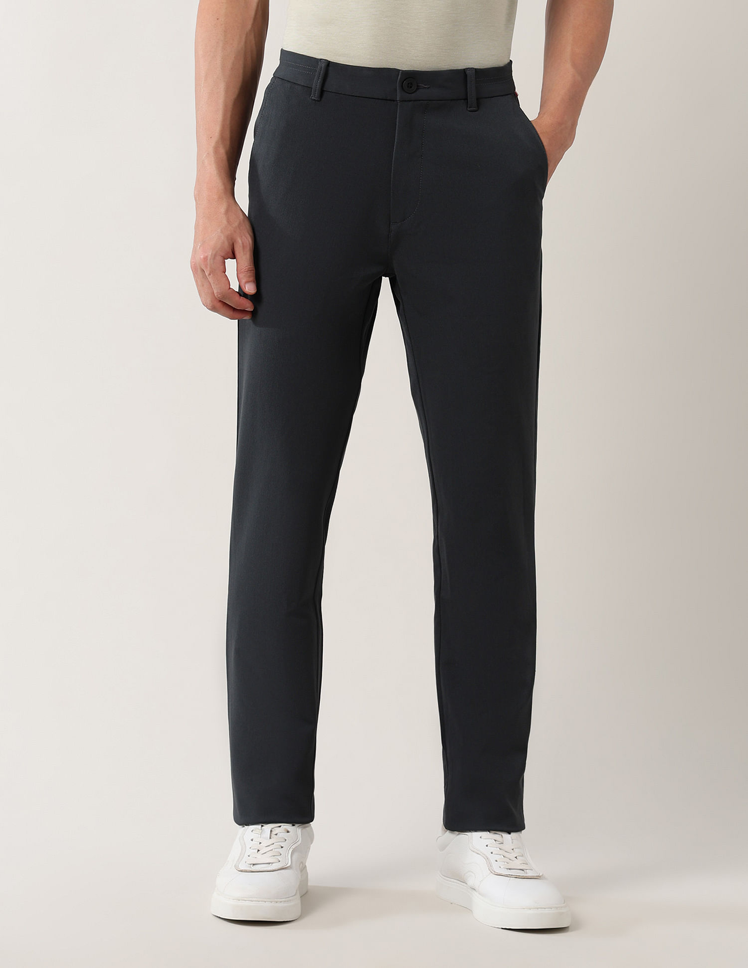 Arrow Sport Solid Twill Autoflex Trousers