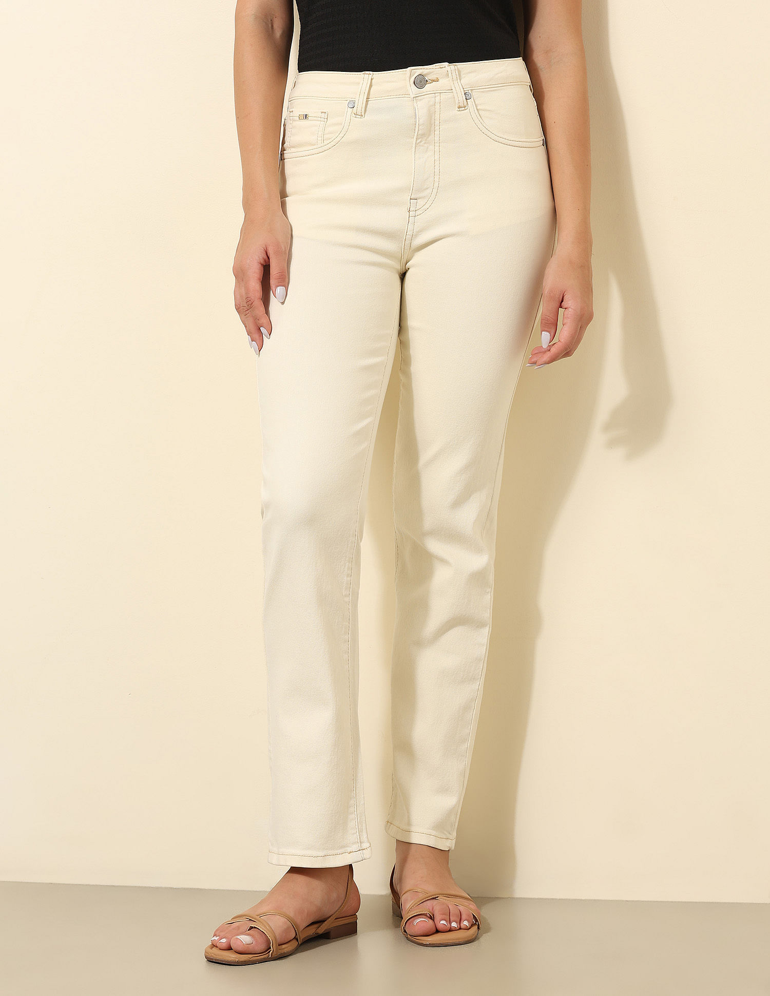 U.S. Polo Assn. Women High Rise Straight Fit Jeans