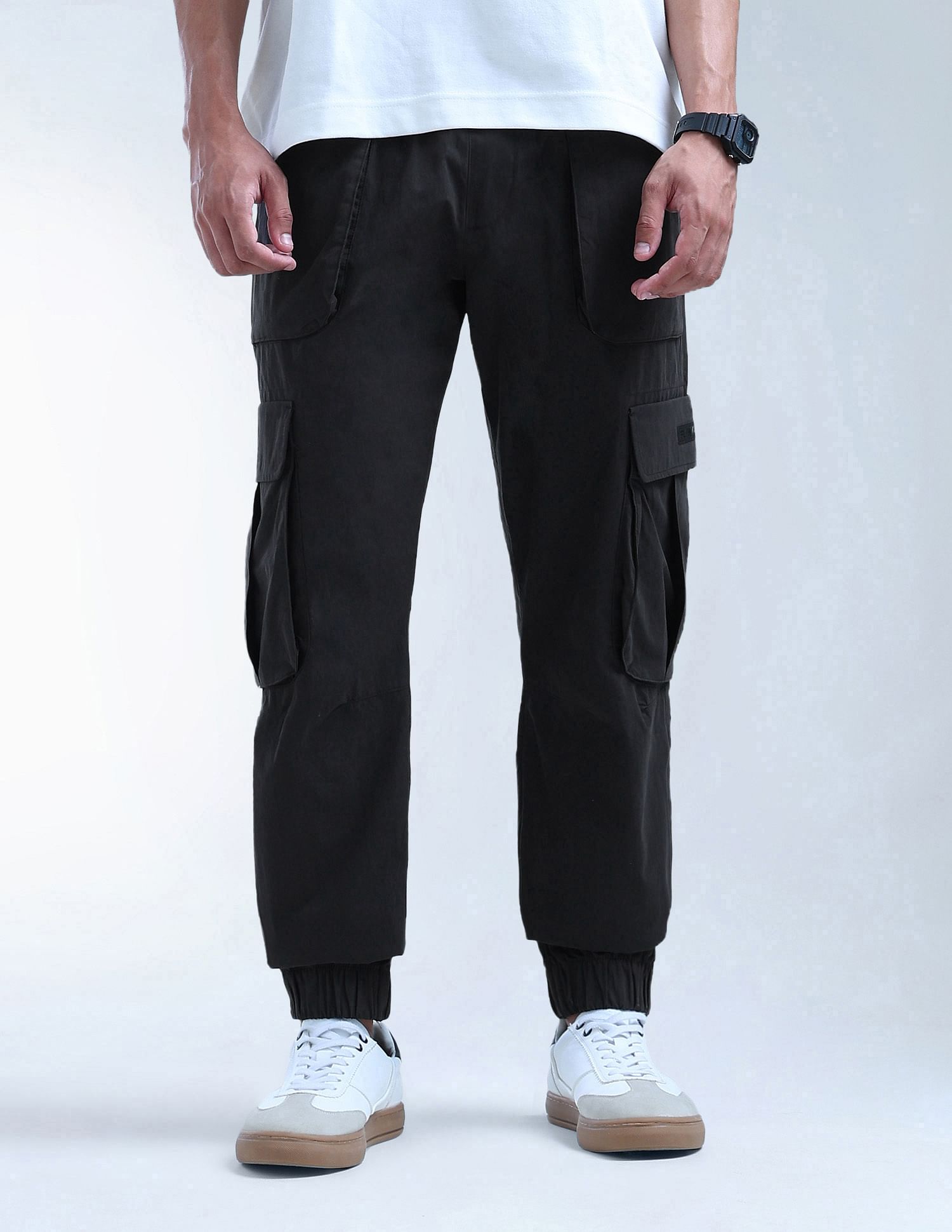 Flying Machine Mid Rise Relaxed Fit Trousers