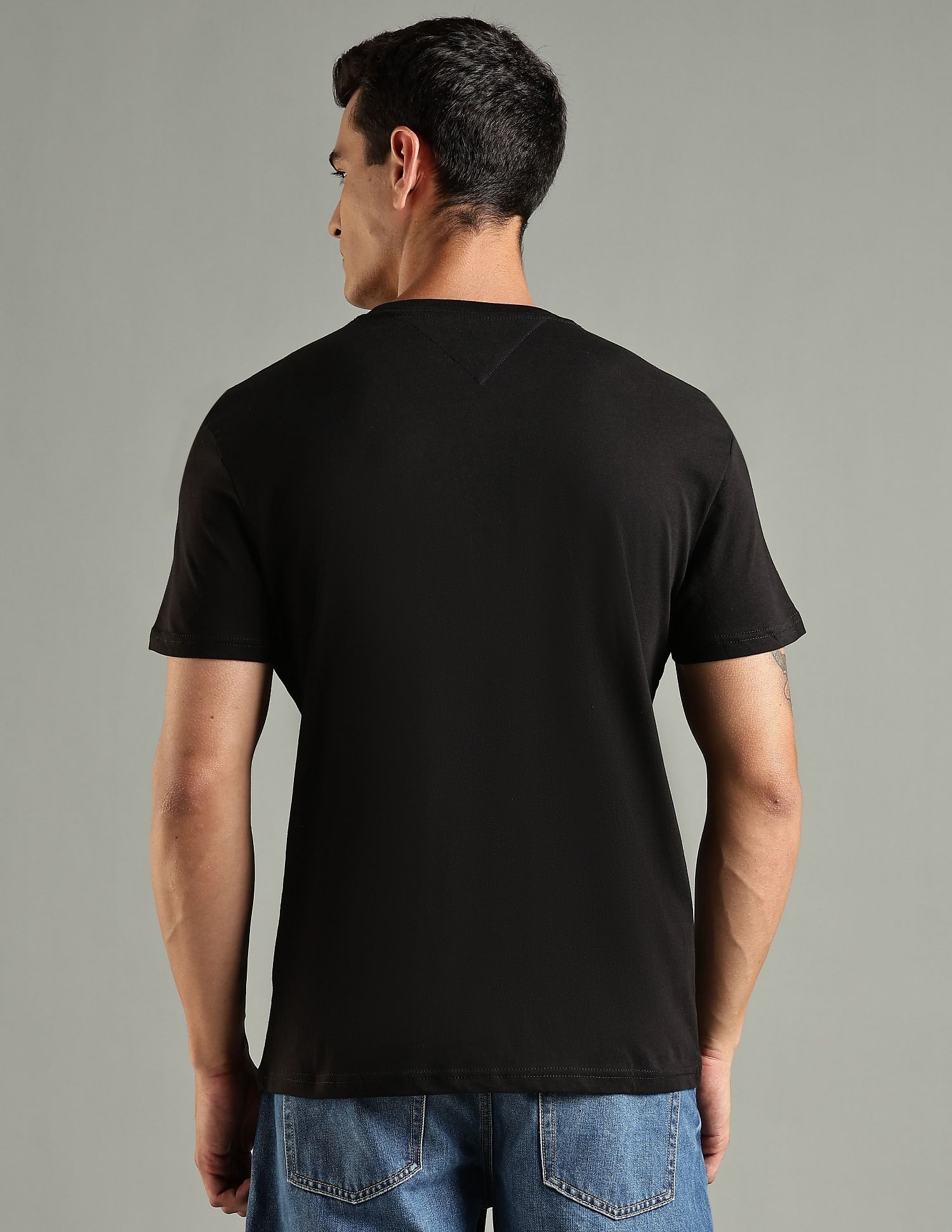 Tommy Hilfiger Logo Regular Fit Cotton T-Shirt