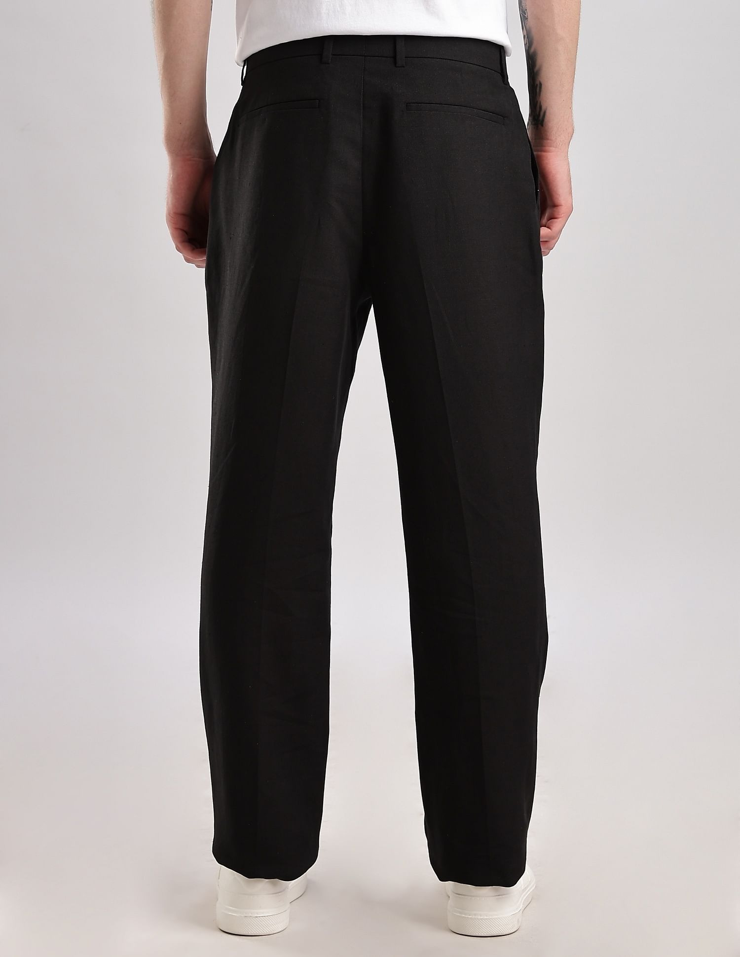 Calvin Klein Jeans Slim-Fit Solid Mid Rise Trousers