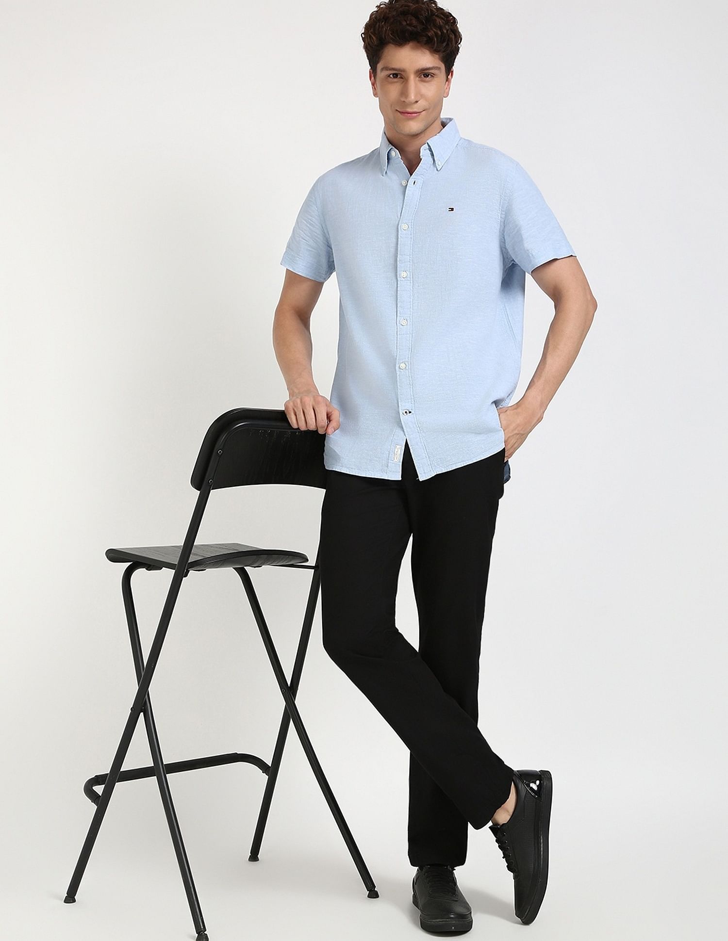 Tommy Hilfiger Solid Regular-Fit Linen Shirt