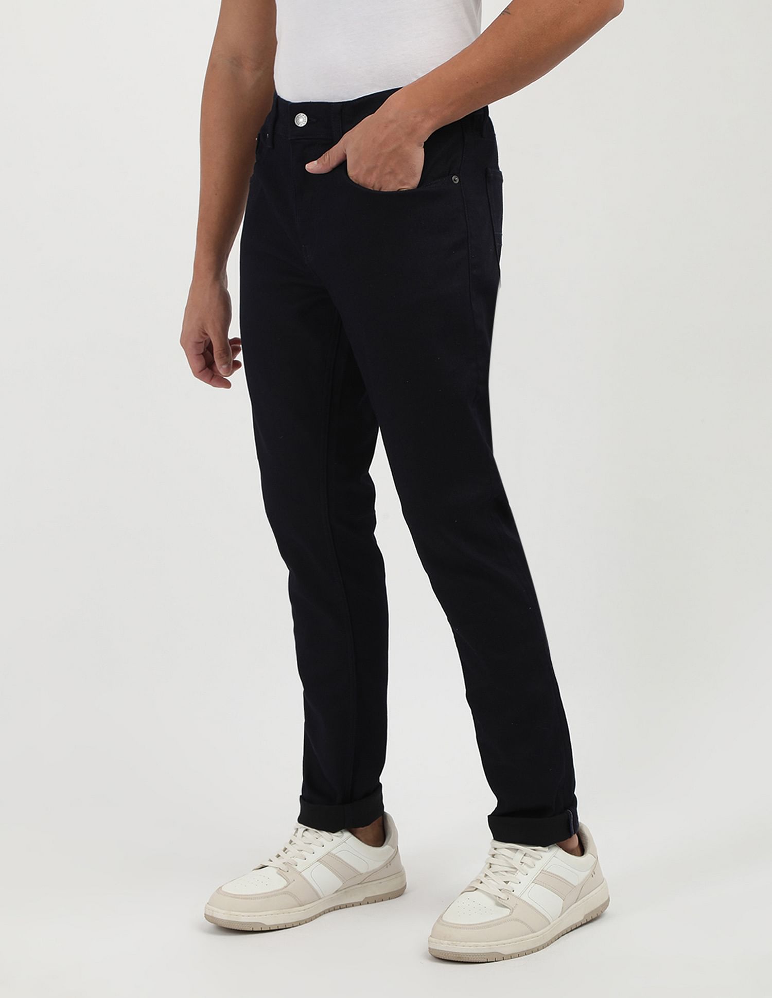 Tommy Hilfiger Slim Tapered Fit Rinse Jeans