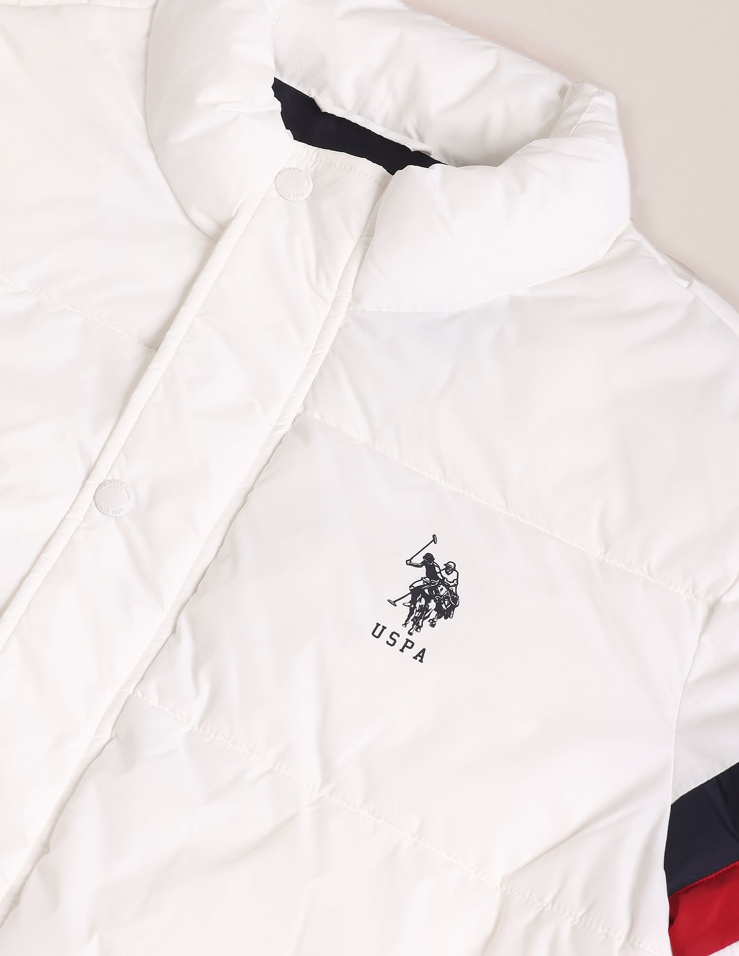 Uspa deals white jacket